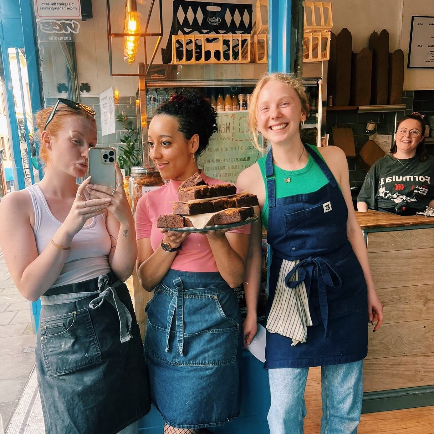 nothing to say but enjoy a photo some of the pelham girls looking cute 🥰 

.
.
.
.
.
.
.
.
.
.
.
.
.
#nottingham #notts #lovenotts #indienotts #visitnottingham #cafe #hockley #cafes #breakfast #brunch #lunch #cake #coffee #cakeandcoffee #shoplocal #