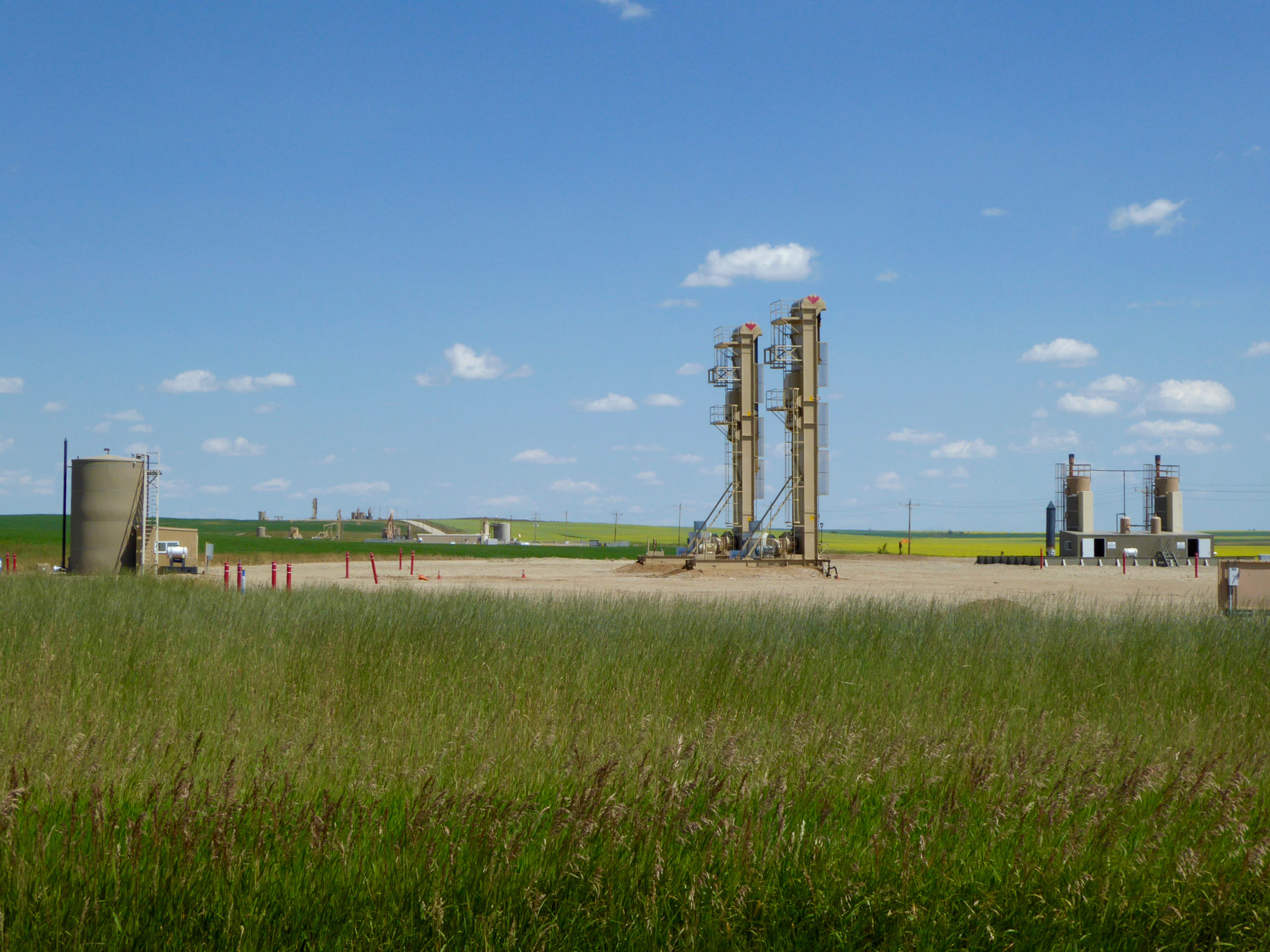 Oil development east of Williston, ND 