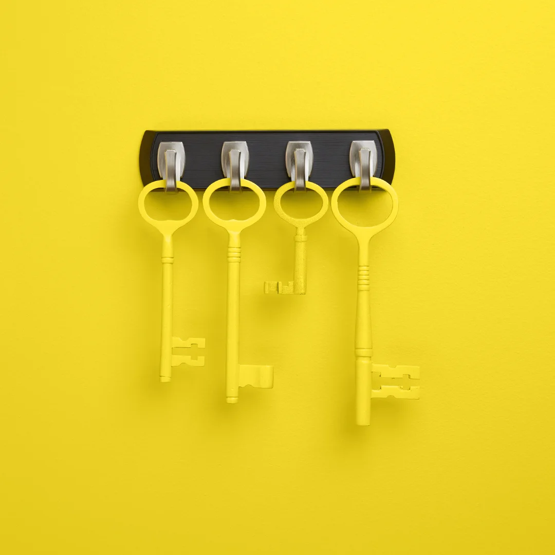 photograpy_1080x1080_0002_Keyrail black silver_working.jpg