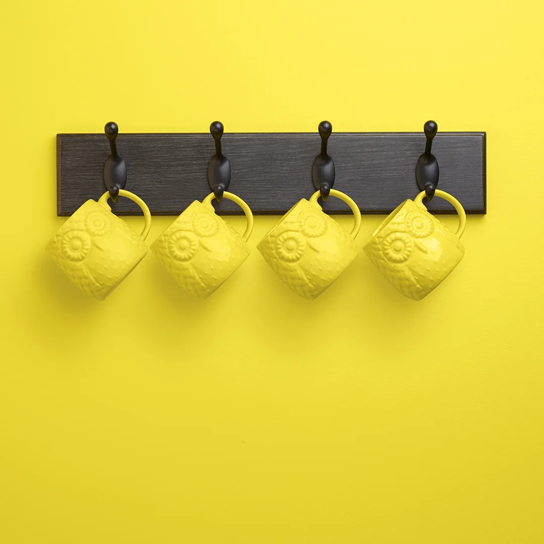 photograpy_1080x1080_0009_18 hook rail espresso WORKING.jpg