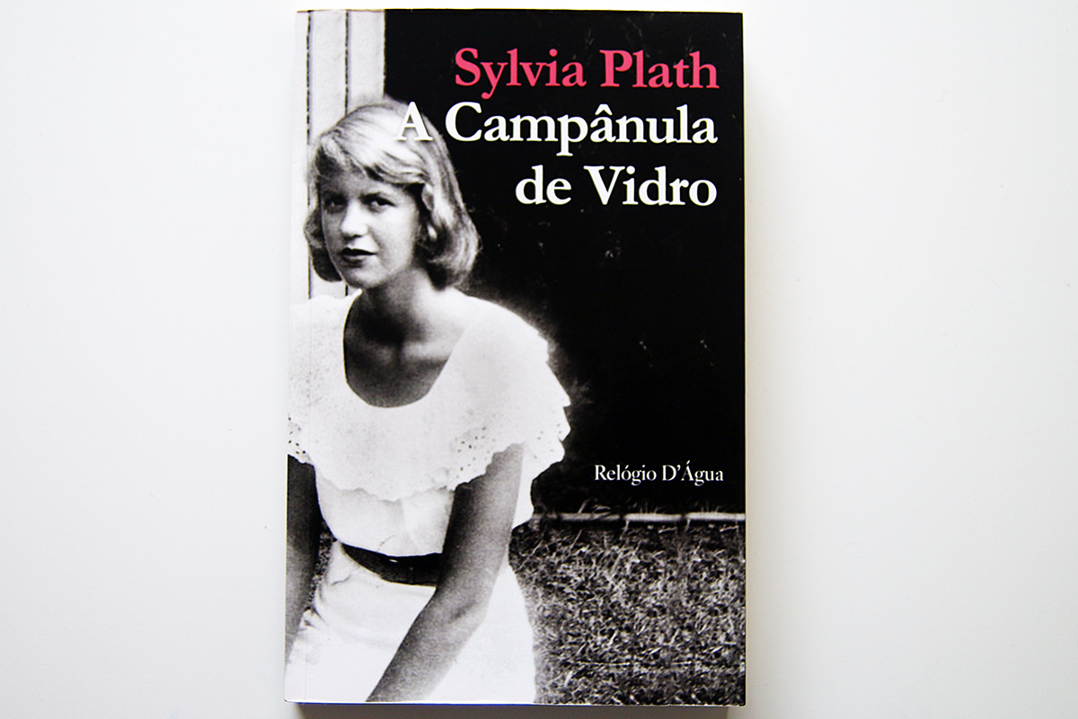 Portuguese cover of The Bell Jar ( A Campânula de Vidro )