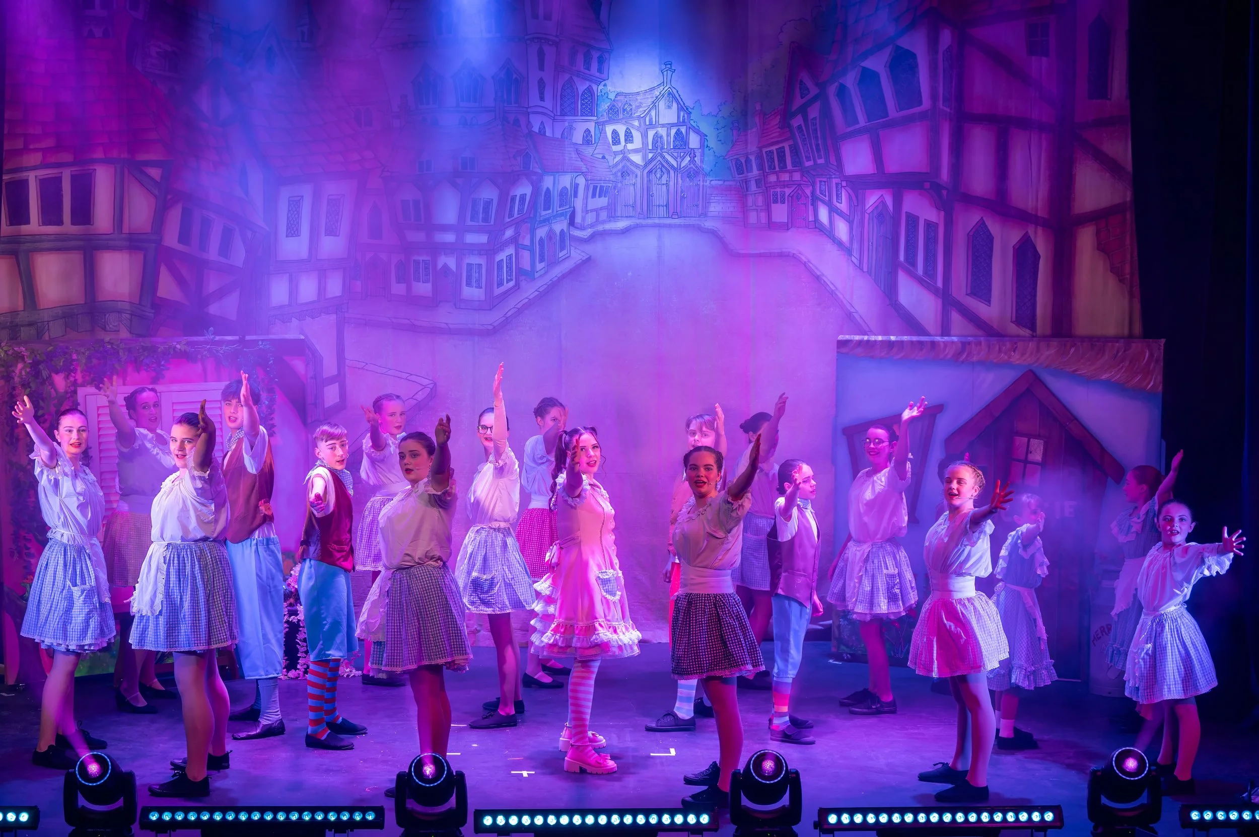 DTCo - JatB - Show - 00018.jpg