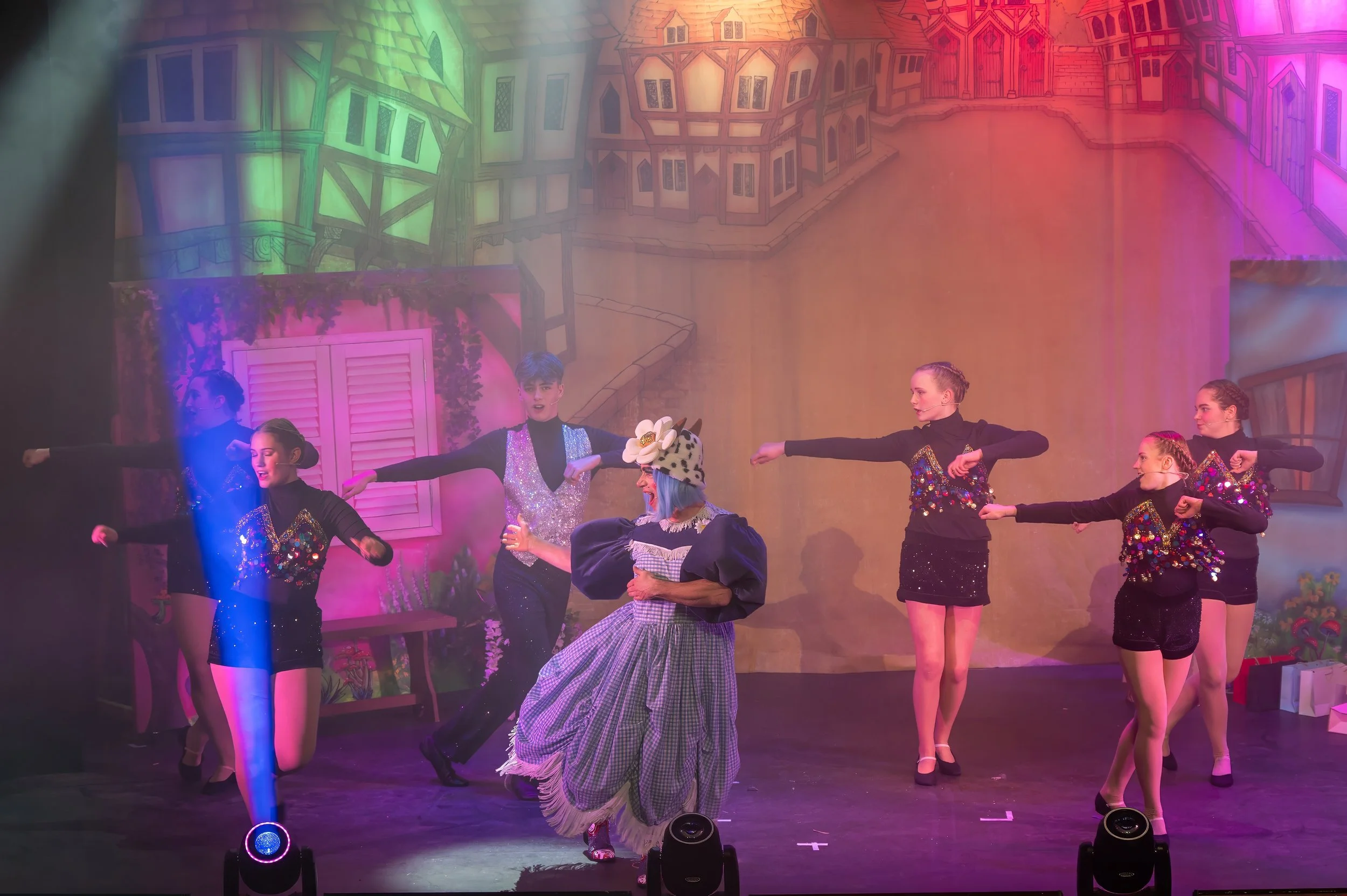 DTCo - JatB - Show - 00037.jpg