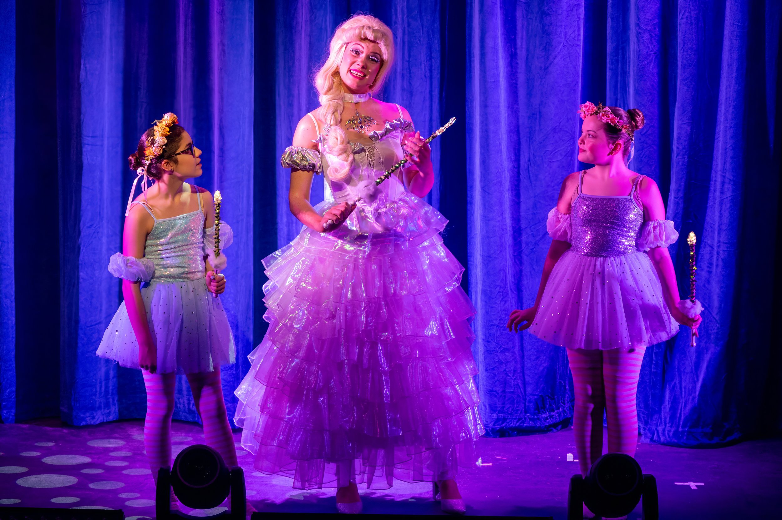 DTCo - JatB - Show - 00228.jpg