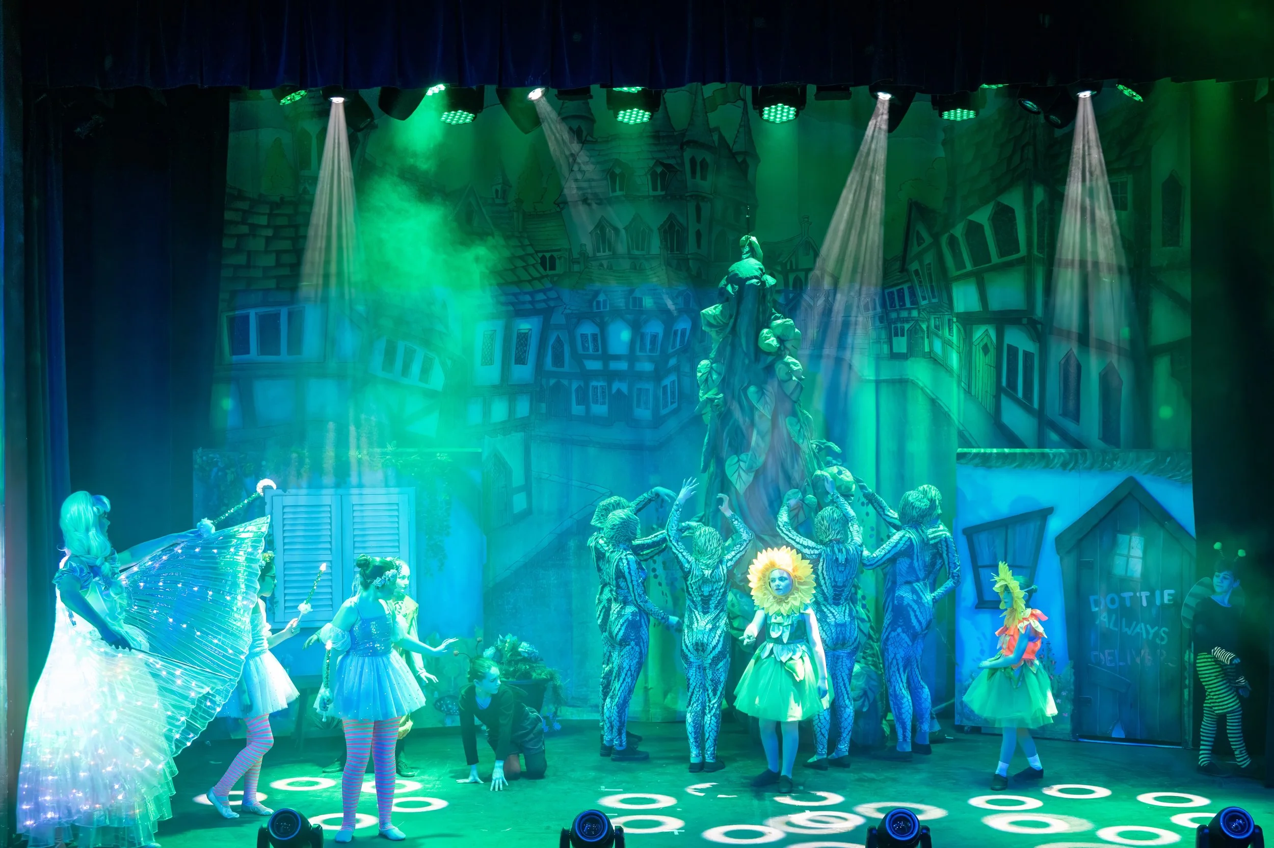 DTCo - JatB - Show - 00283.jpg