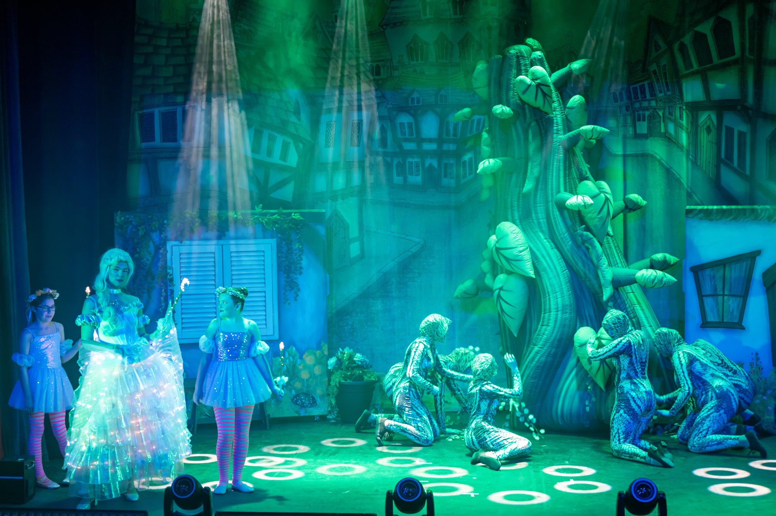 DTCo - JatB - Show - 00284.jpg