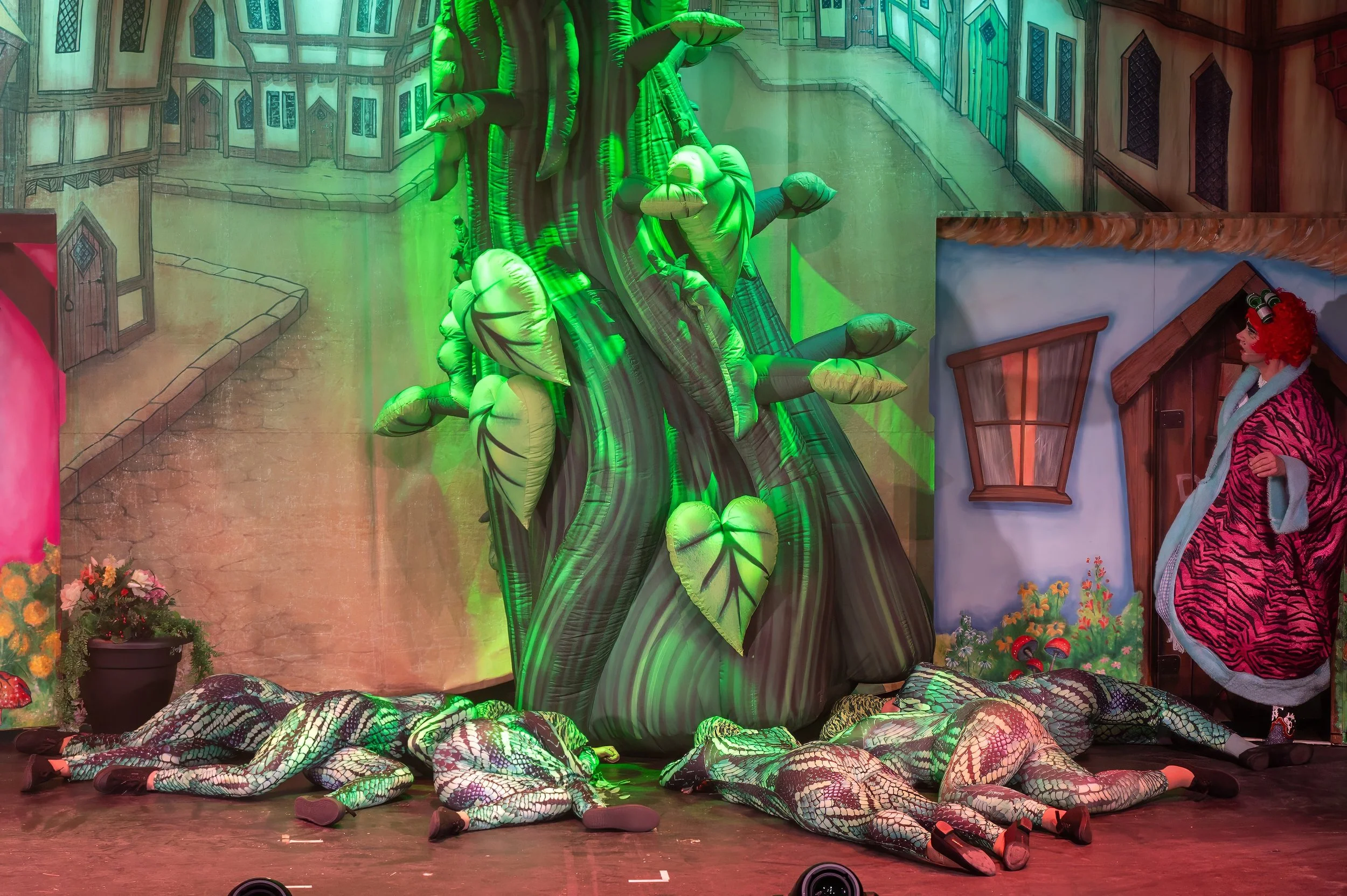 DTCo - JatB - Show - 00286.jpg