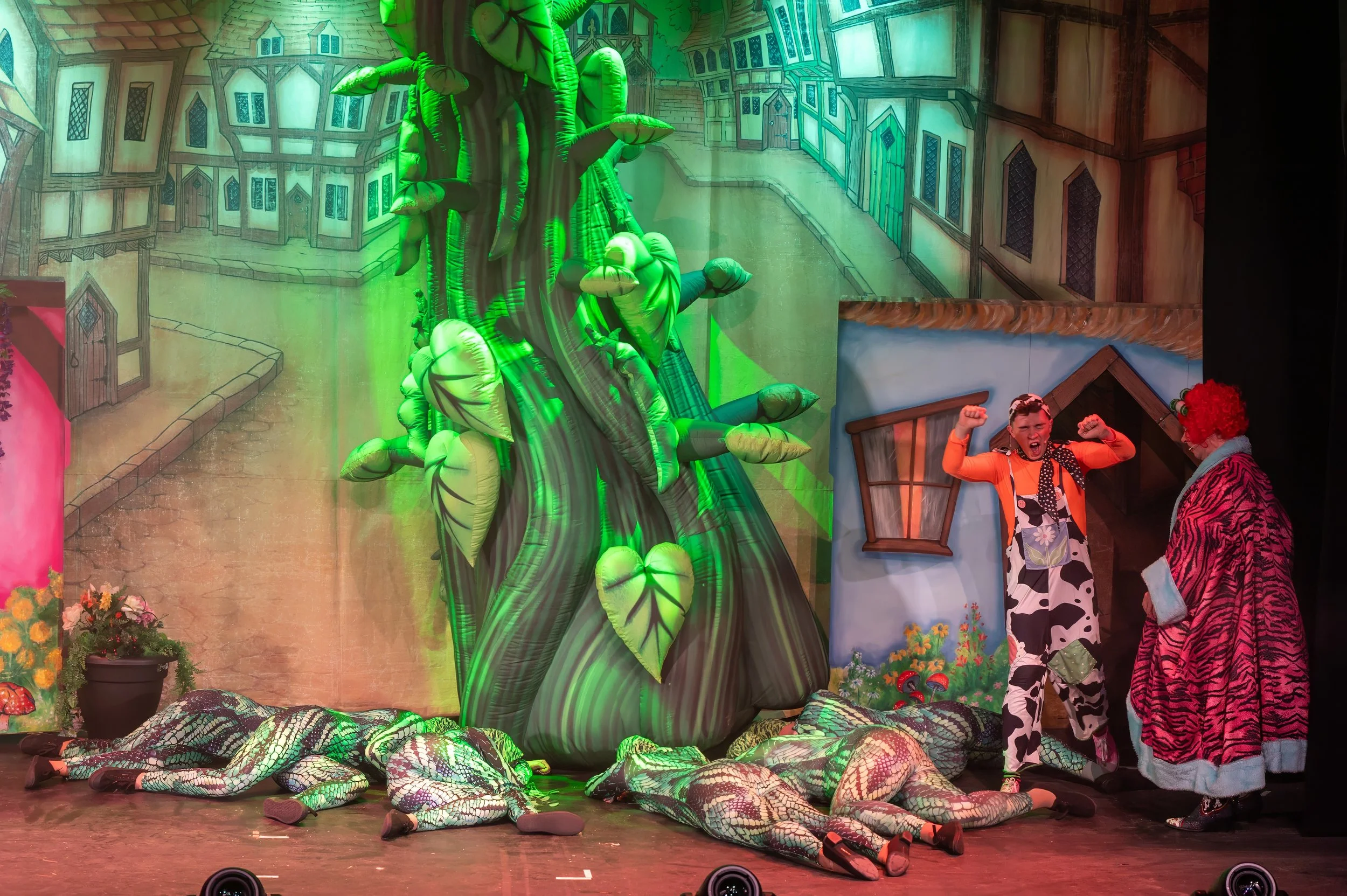 DTCo - JatB - Show - 00288.jpg