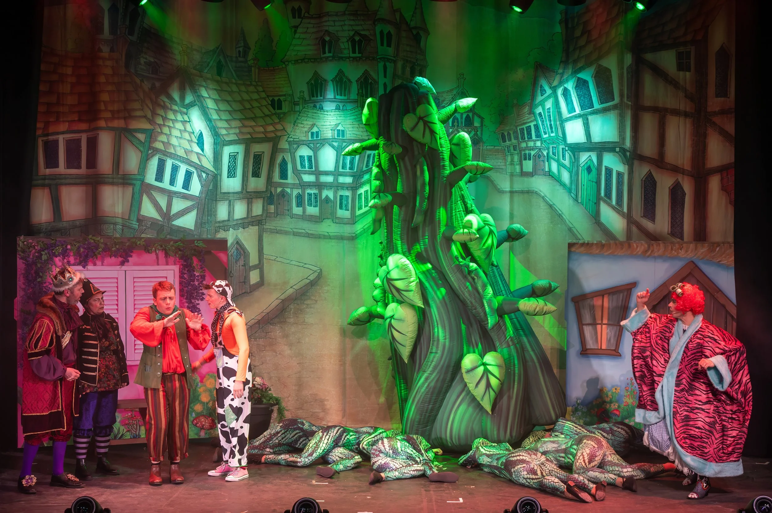 DTCo - JatB - Show - 00291.jpg