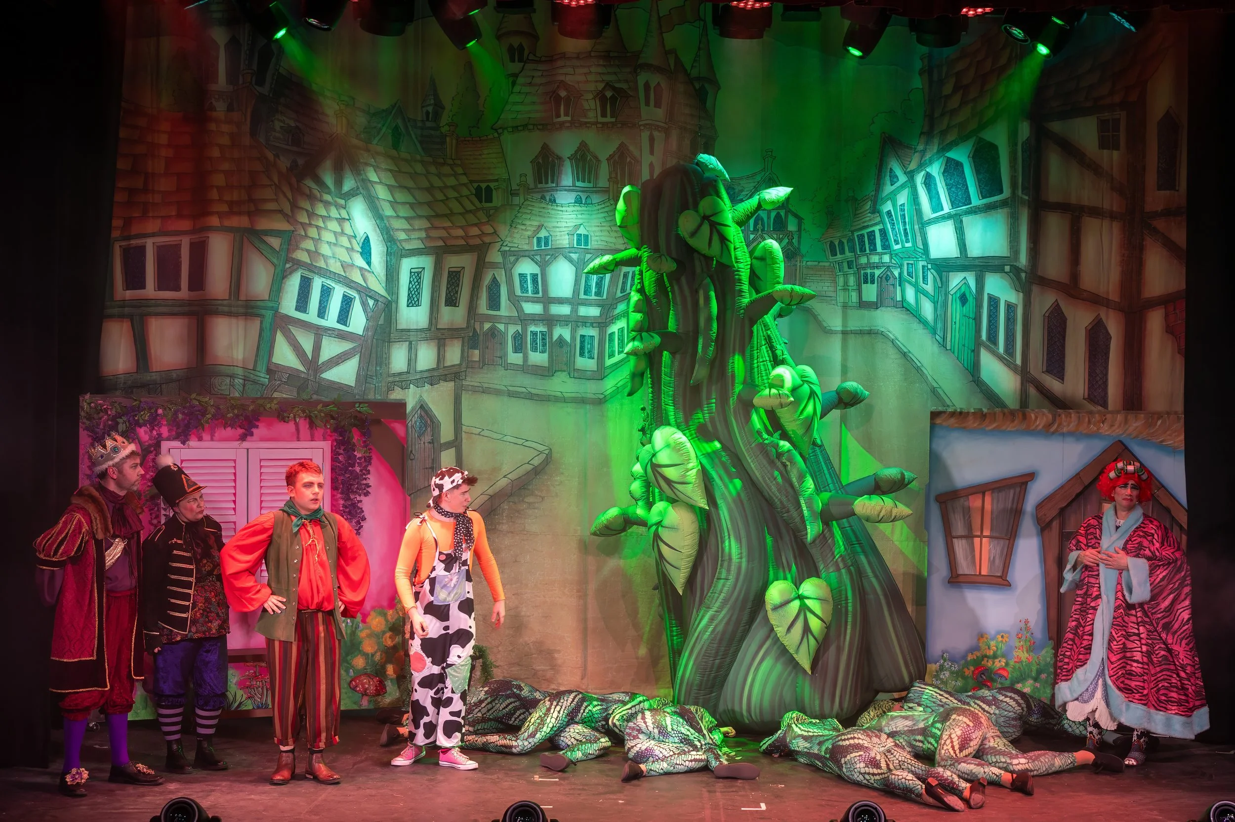 DTCo - JatB - Show - 00293.jpg