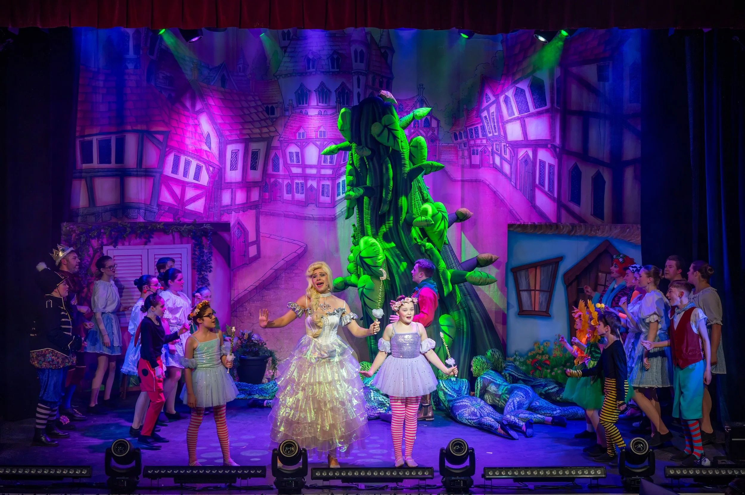 DTCo - JatB - Show - 00304.jpg