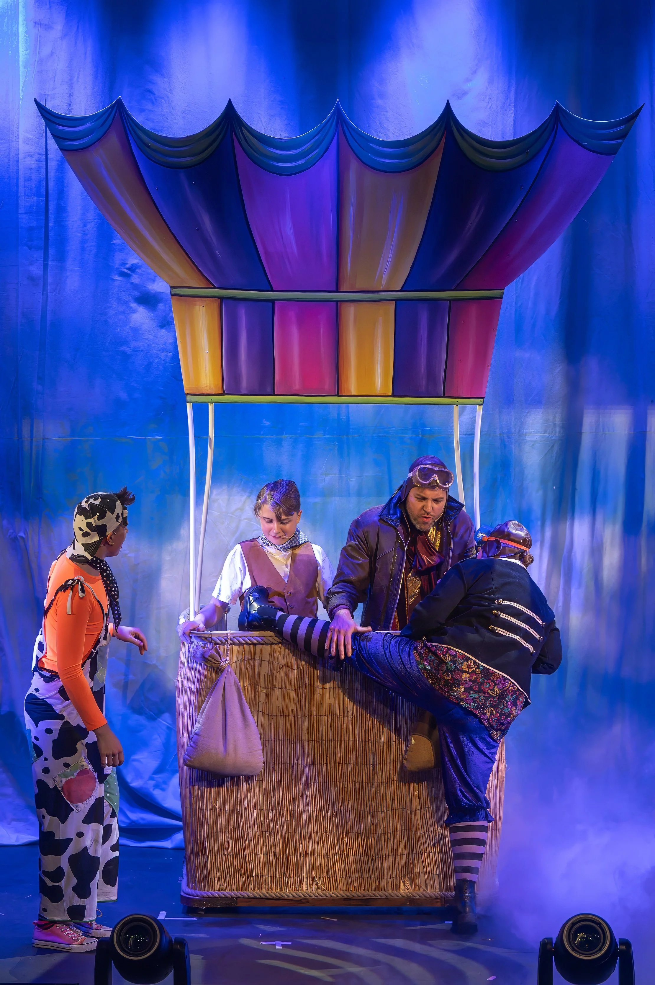 DTCo - JatB - Show - 00344.jpg