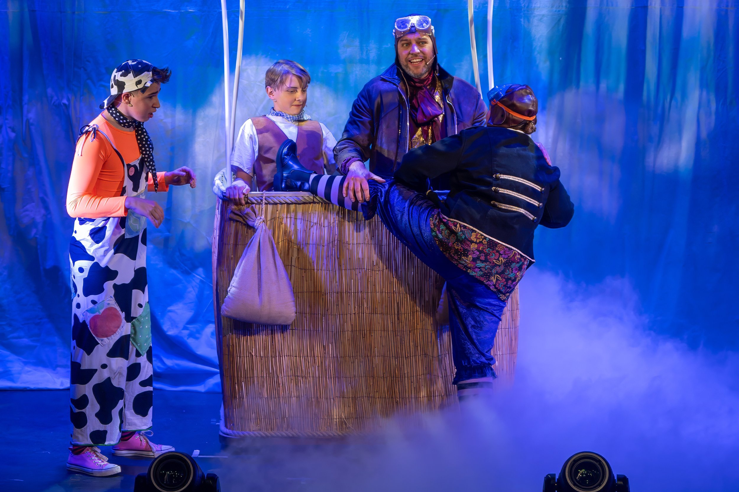 DTCo - JatB - Show - 00345.jpg