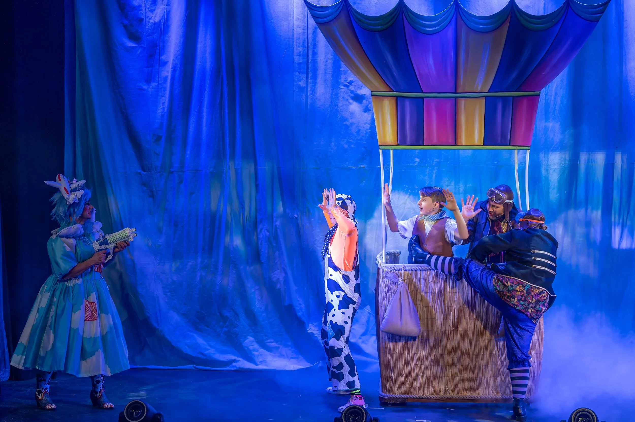 DTCo - JatB - Show - 00346.jpg