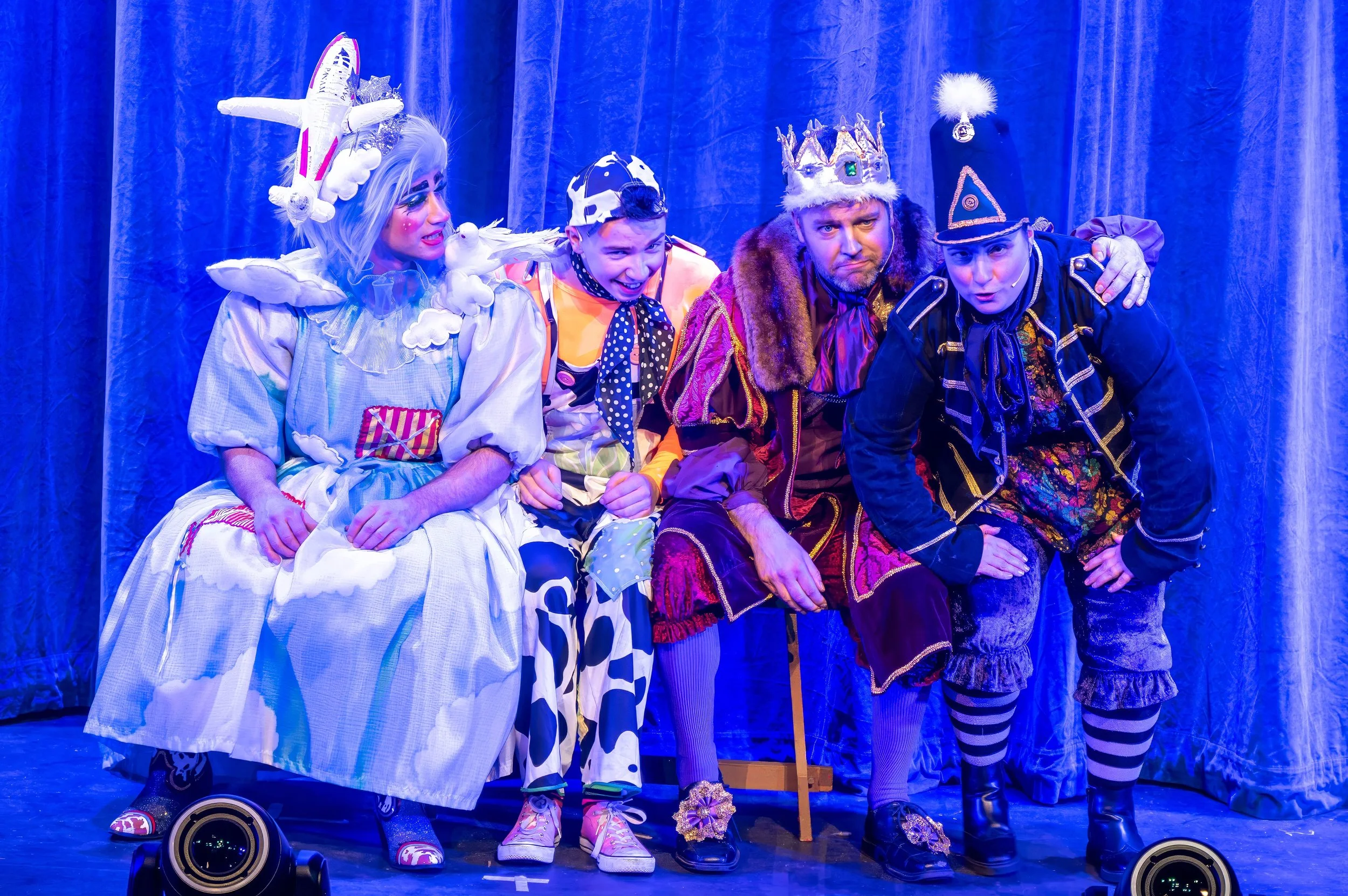 DTCo - JatB - Show - 00372.jpg