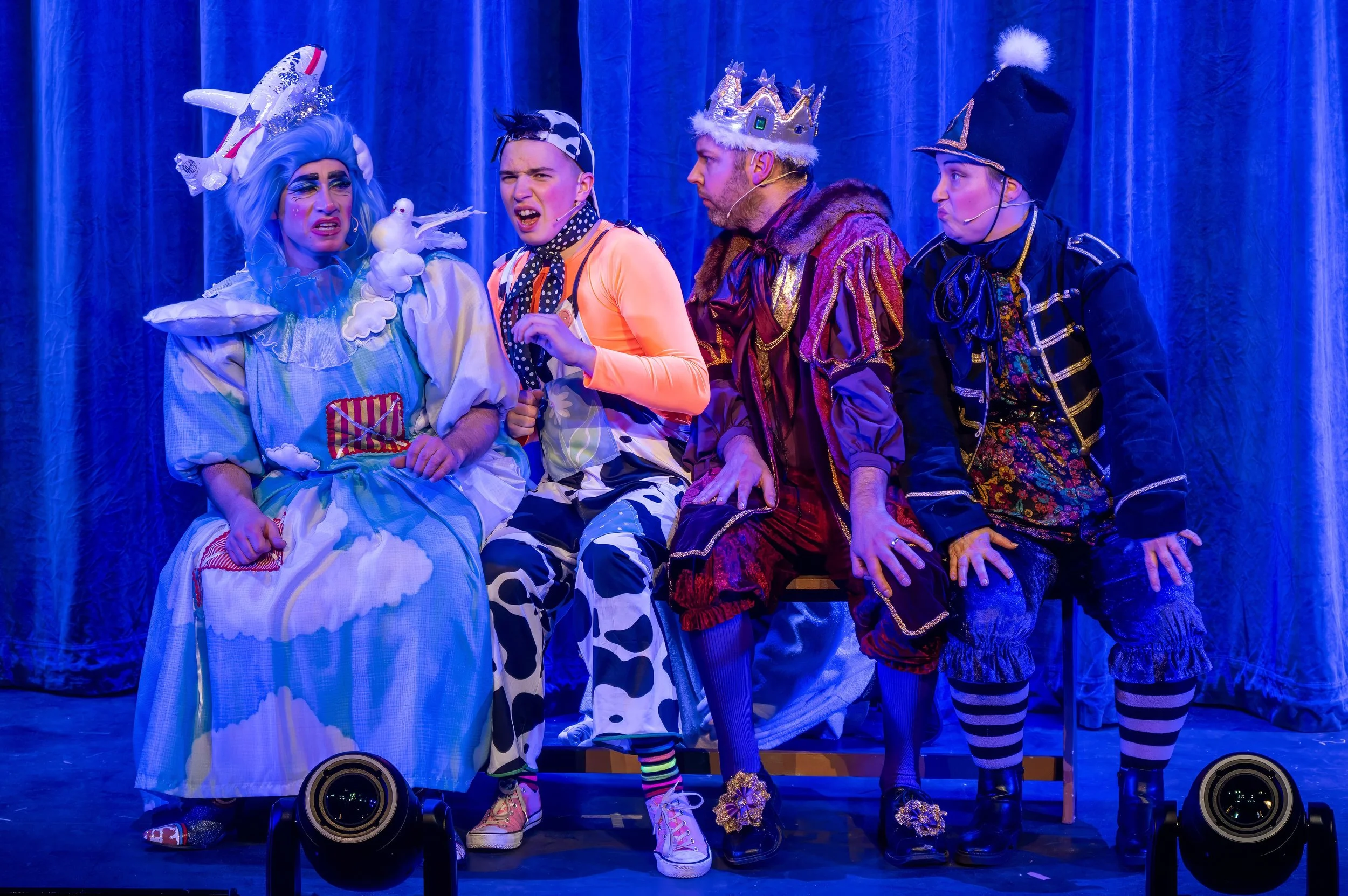 DTCo - JatB - Show - 00380.jpg