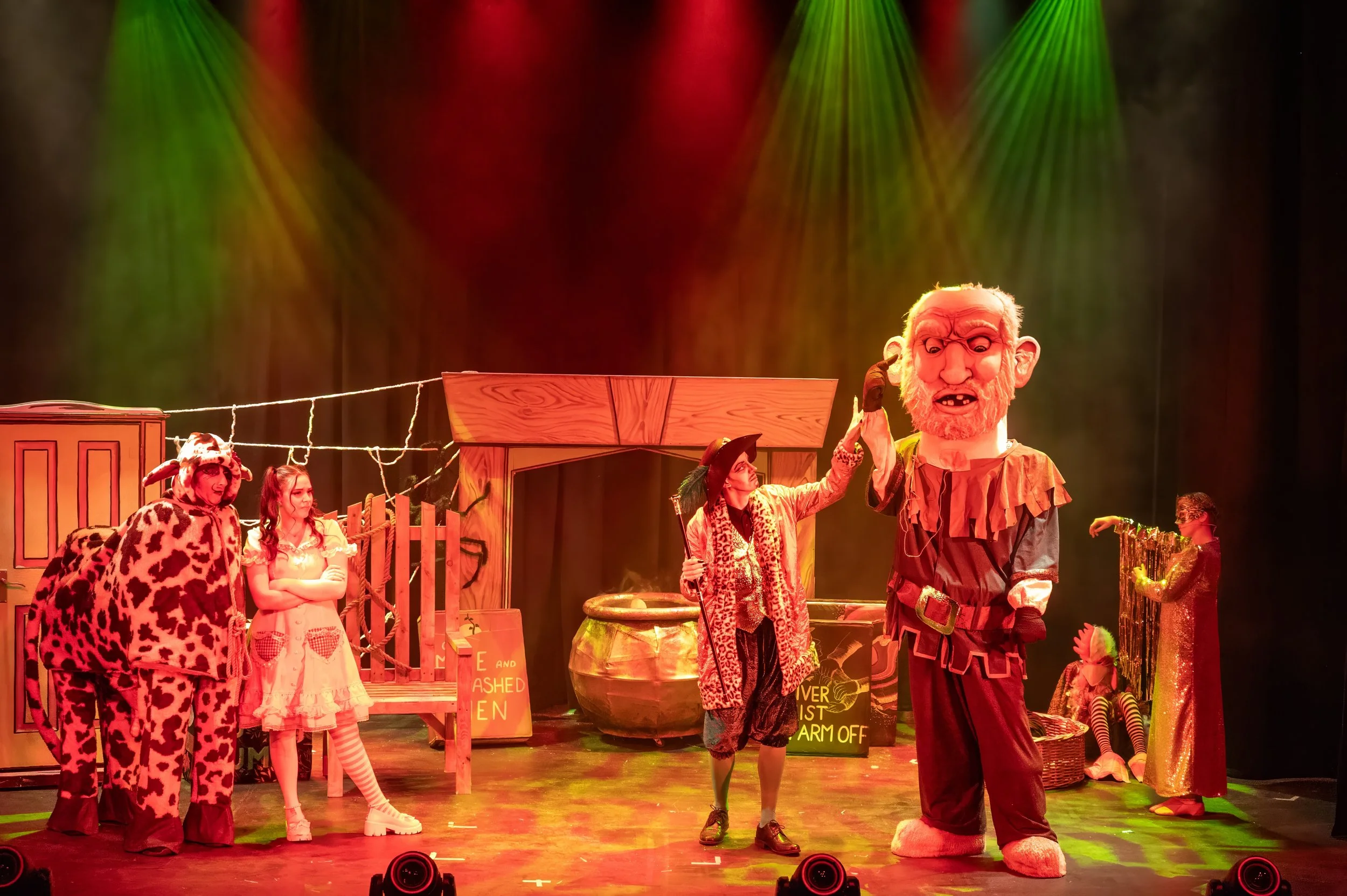 DTCo - JatB - Show - 00413.jpg