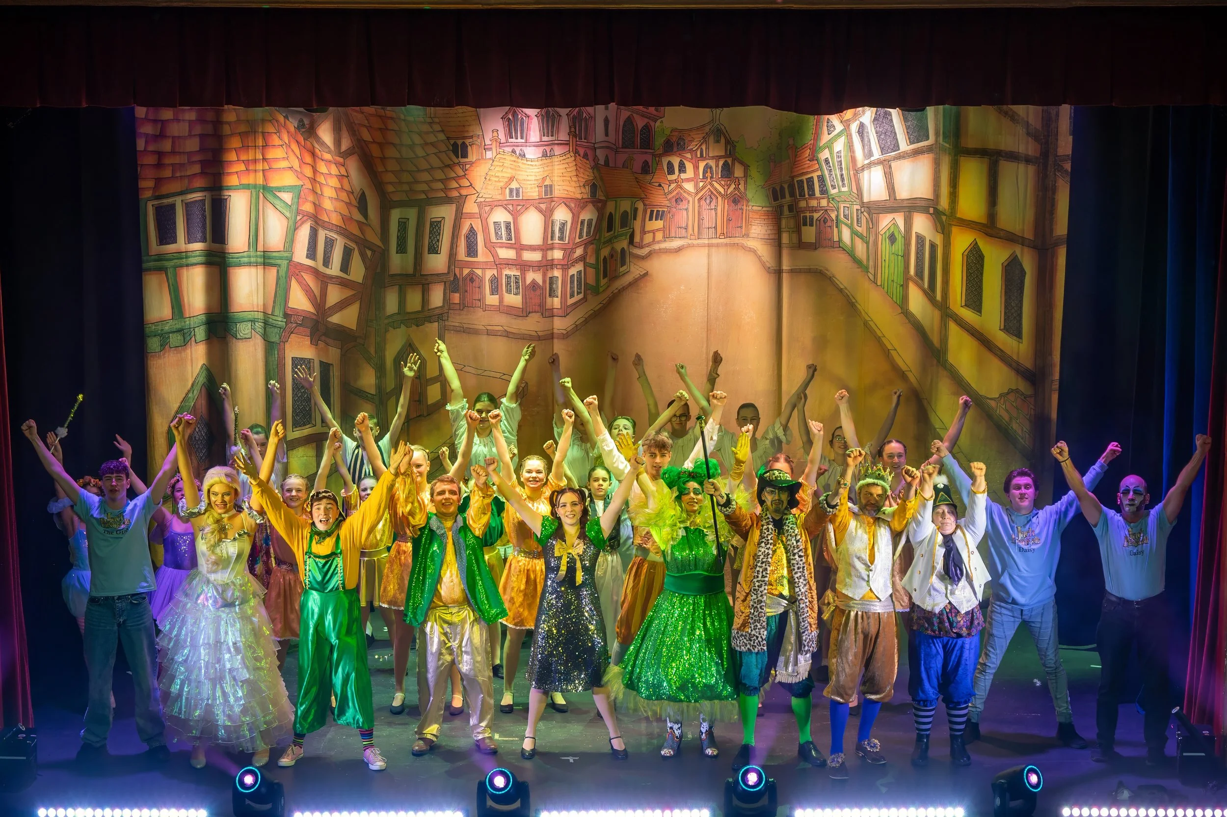 DTCo - JatB - Show - 00498.jpg