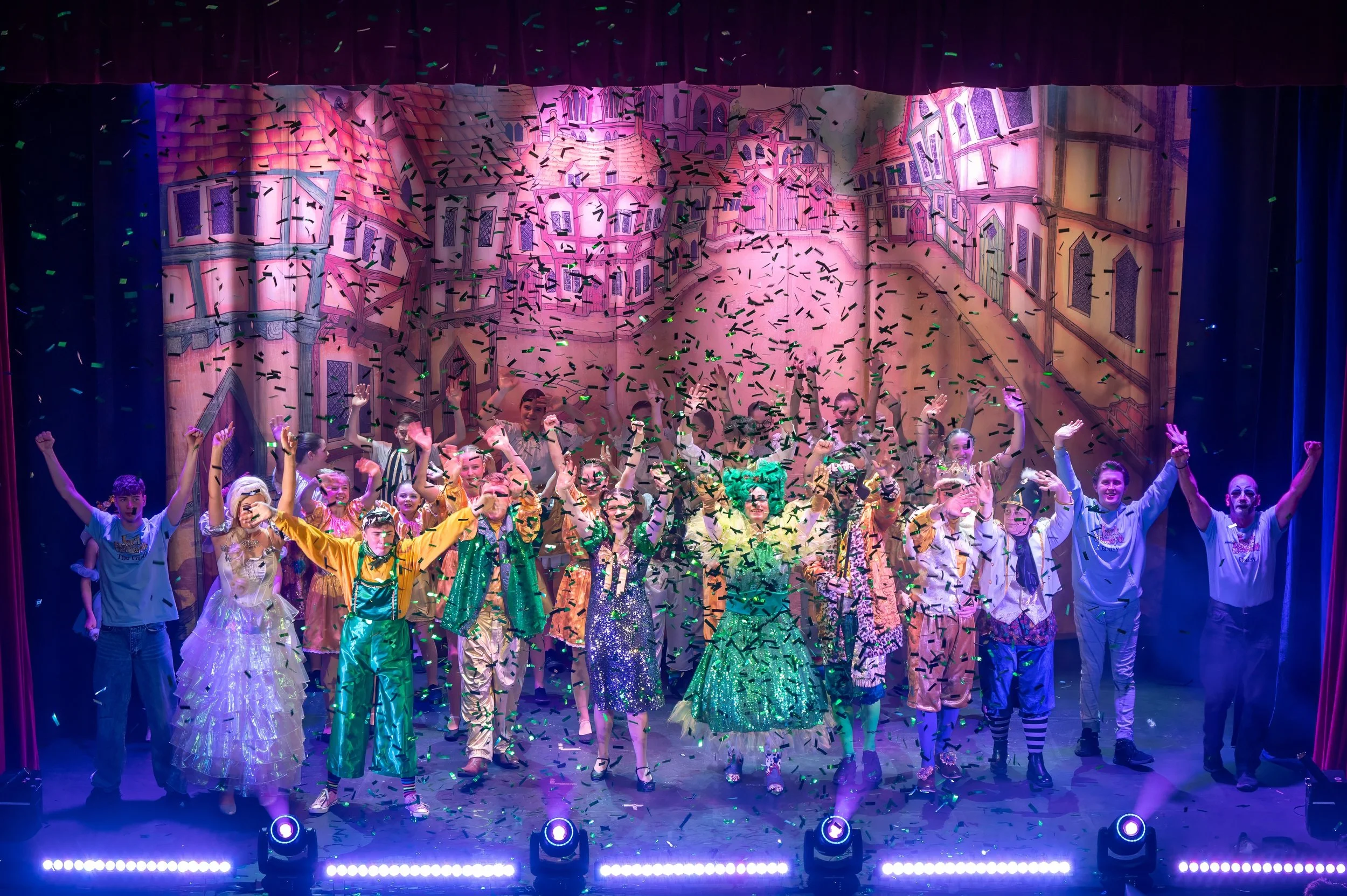 DTCo - JatB - Show - 00500.jpg