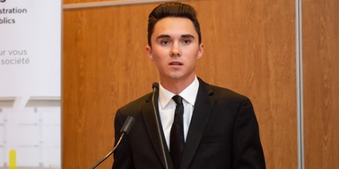 David Hogg: dénoncer les injustices pour ne pas en devenir complice