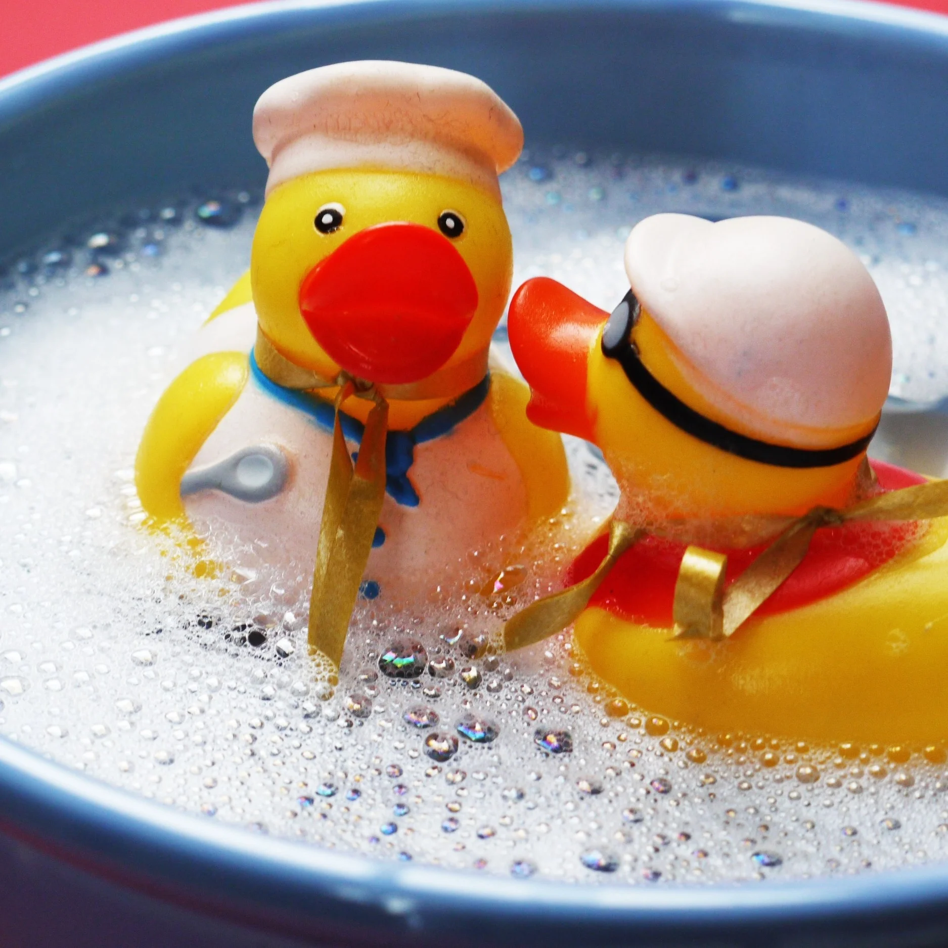 floating-rubber-ducks-soap-bubbles-160992.jpg