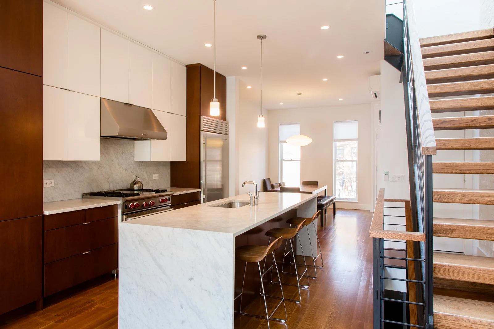 park-slope-modern-brooklyn-brownstone-townhouse-renovation-03.jpg