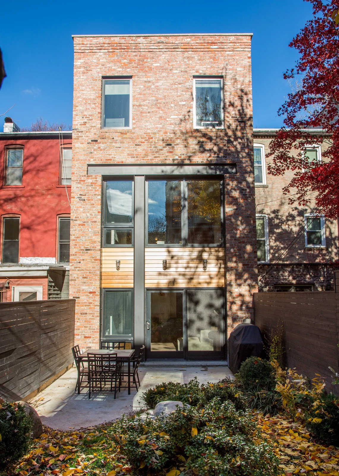 park-slope-modern-brooklyn-brownstone-townhouse-renovation-01.jpg