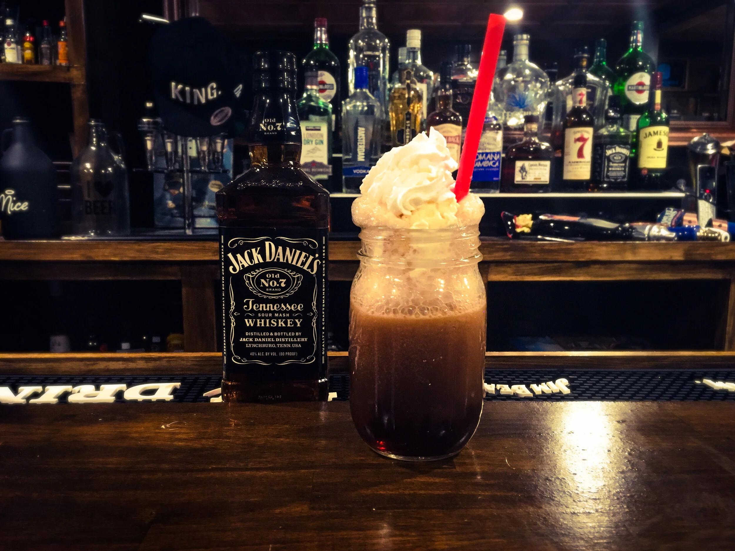 The Jack Daniel's Root Beer Float