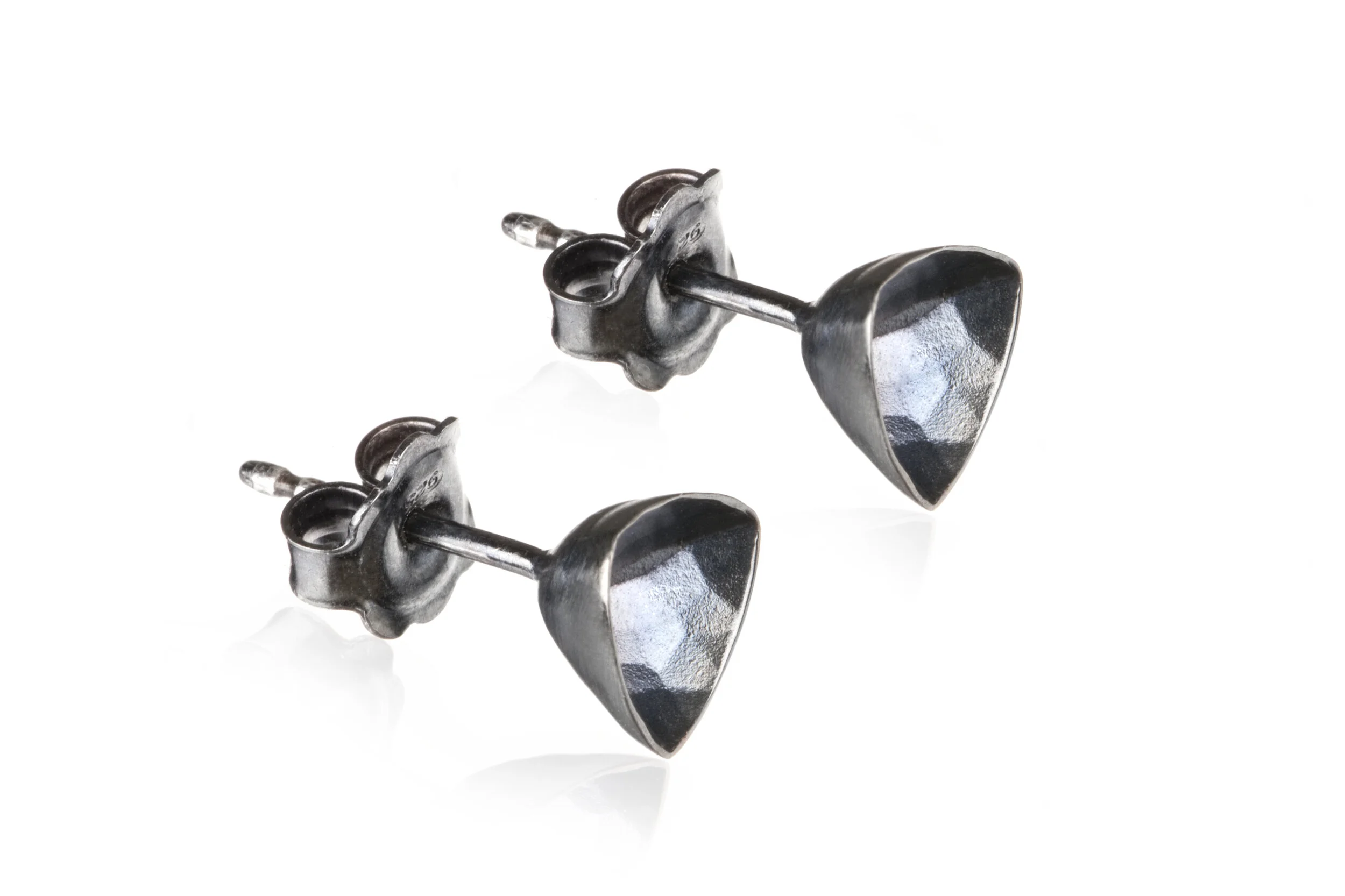 Seed pod studs, oxidised silver 925