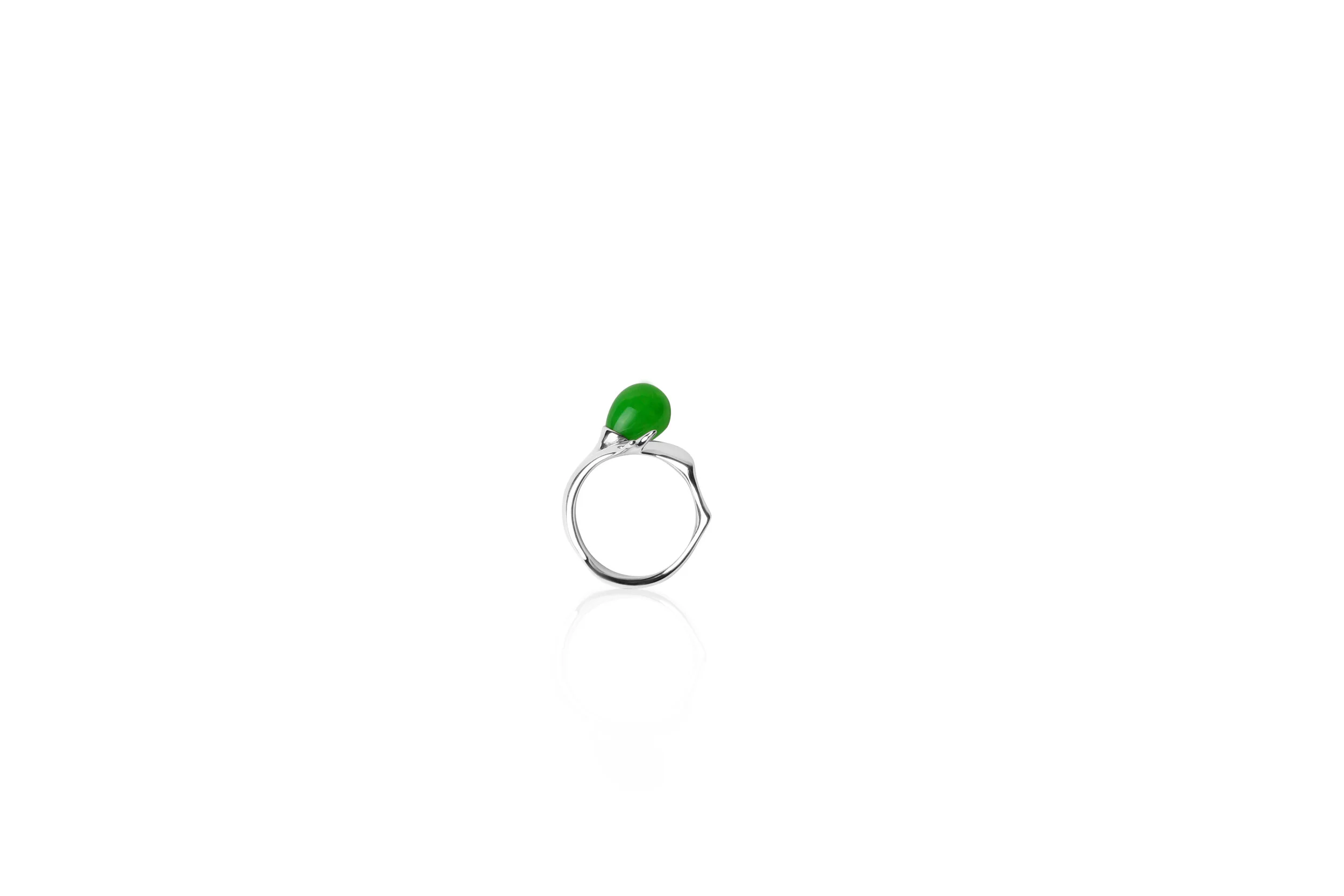 Branch ring with Jade 
