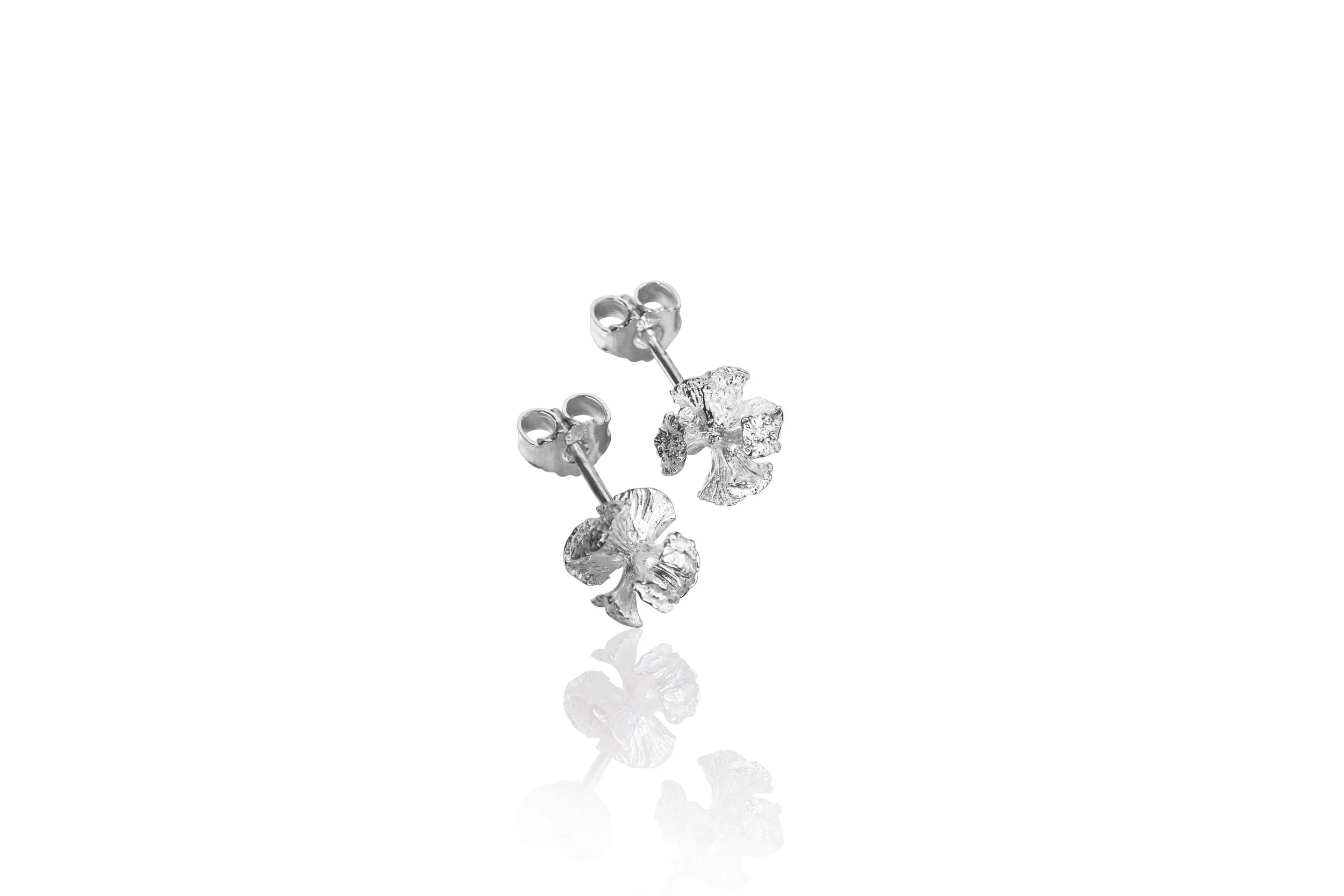 Vido Jewels Thuja studs .JPG