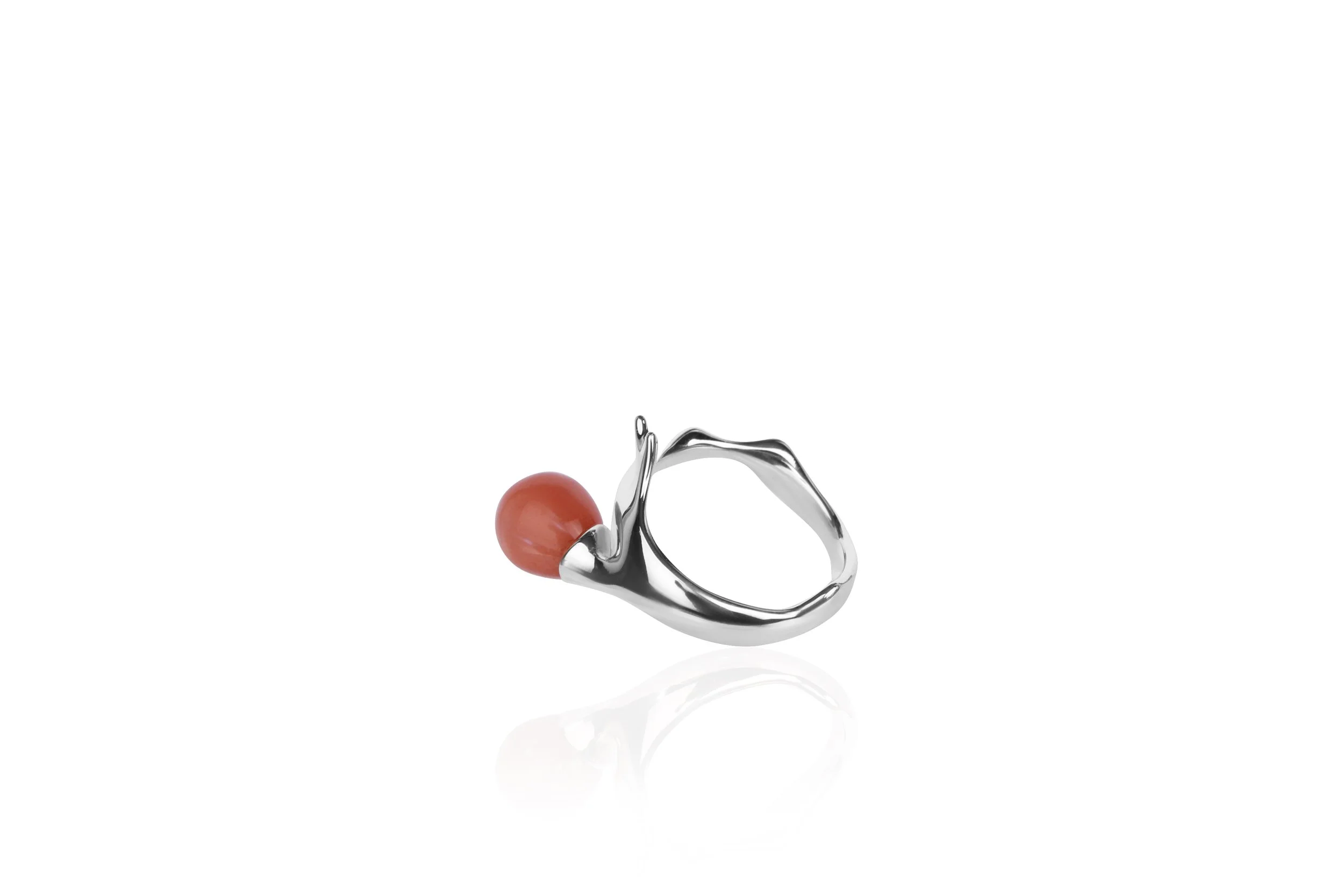 Vido Jewels Madikeri ring. with rose moon stone side.JPG