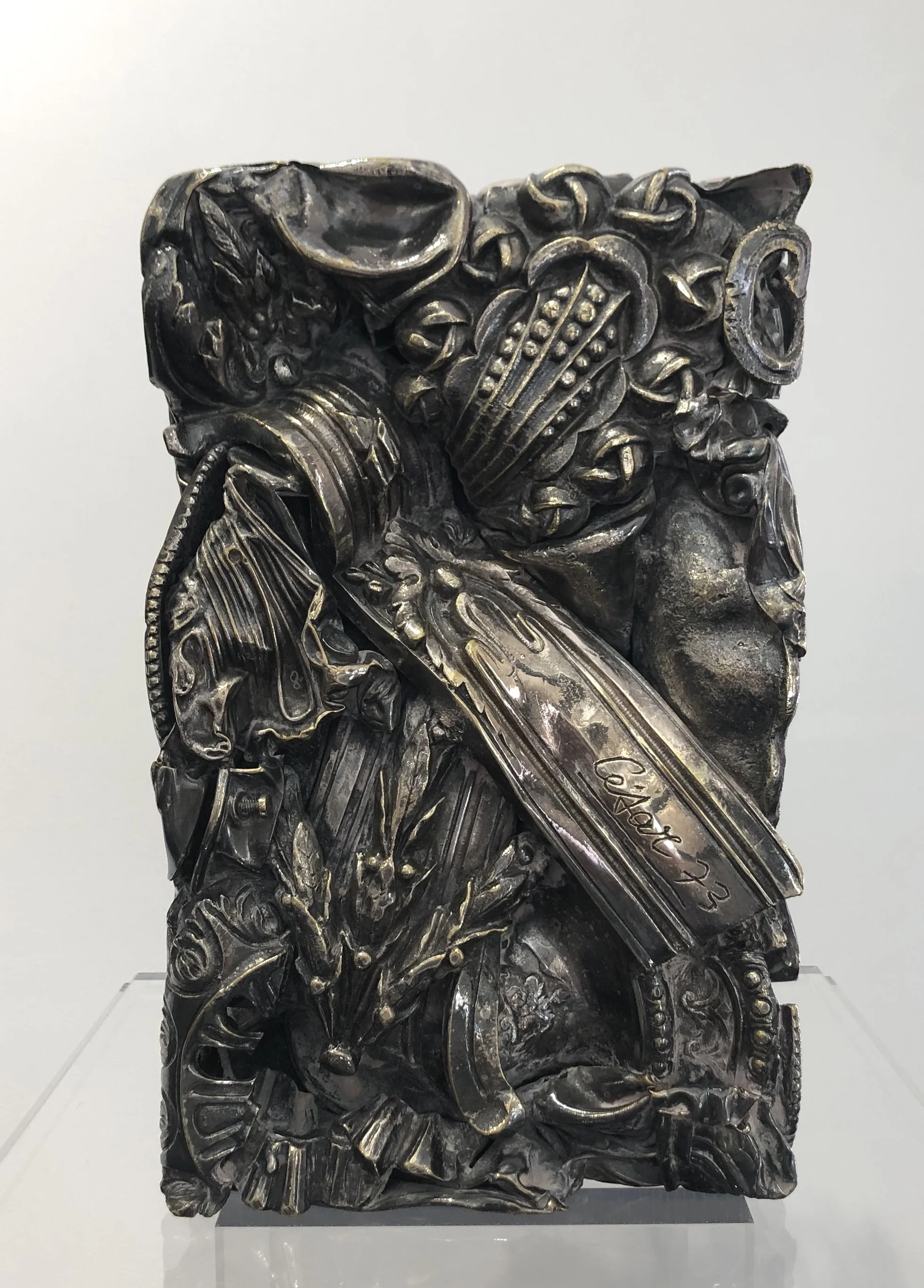 “ Compression N°25” (1973) Bronze argenté - 24 x 15 cm