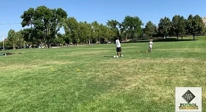 .
.
.
KWS Futbol Training
▫️Using one touch, movement, and pace to get away from your opponents.
.
.
#kwsfutbol..............Link in bio⬆️⬆️
.
.
#kwsfutboltraining #kwsfutbol 
#training #soccerskills #soccerdrills #soccerlife #soccertraining #soccer 