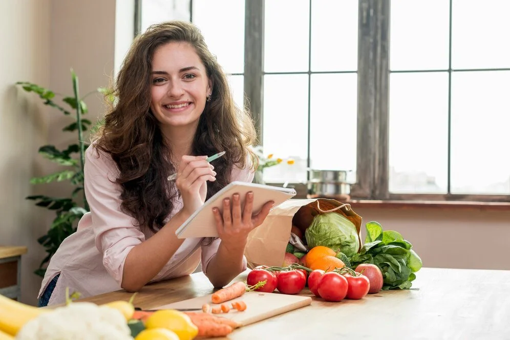 How Your Diet Affects Your Energy and Mood: Listening to Your Body