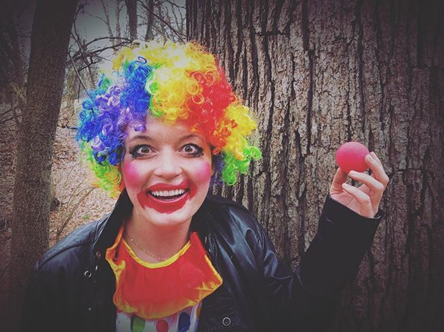 #altclown #sadclown #badclown #clown #clowns #ladyclown #clowning #clownsightings #clownsofinstagram #crazyclown #clowncostume #chloetheclown #chloeclownsaround #clownonthetown #bigshoestofill #sexyclown #hotclown