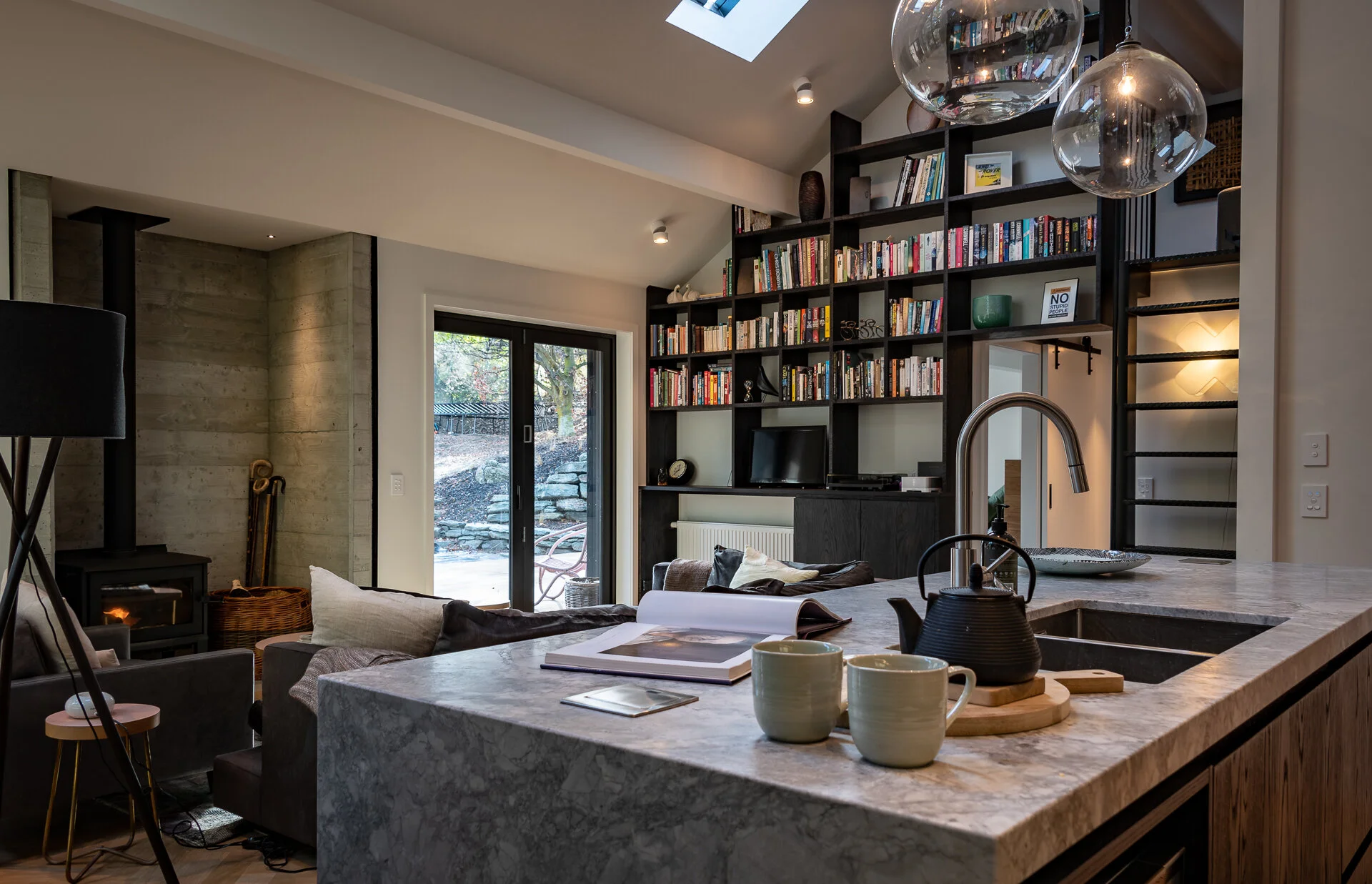 Bennies-Dalefield Road-Interior-12-HDR.jpg