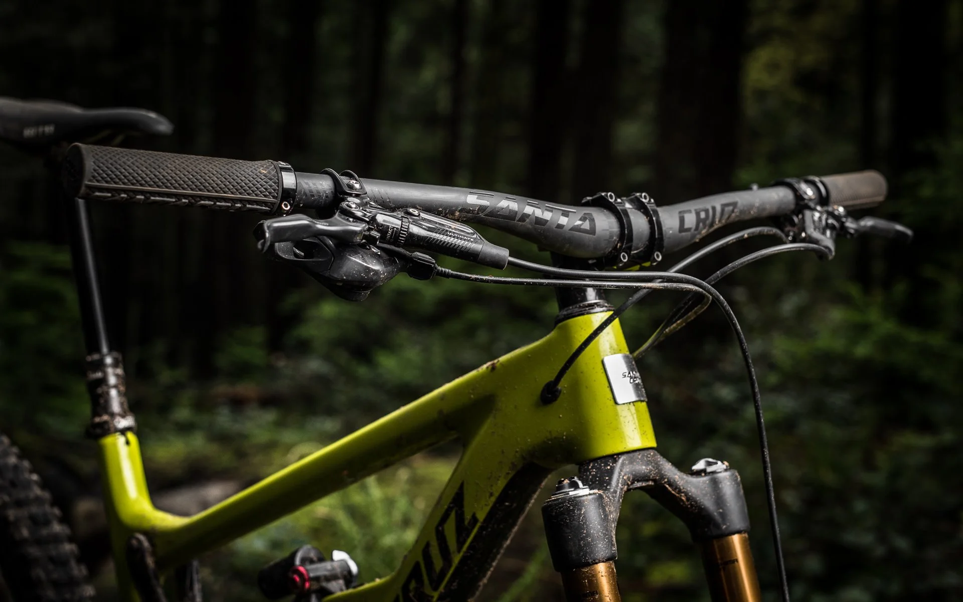 nsmb_2017_gearreview_SantaCruz_h.2e16d0ba.fill-1920x1200_A7JQ6I4.jpg