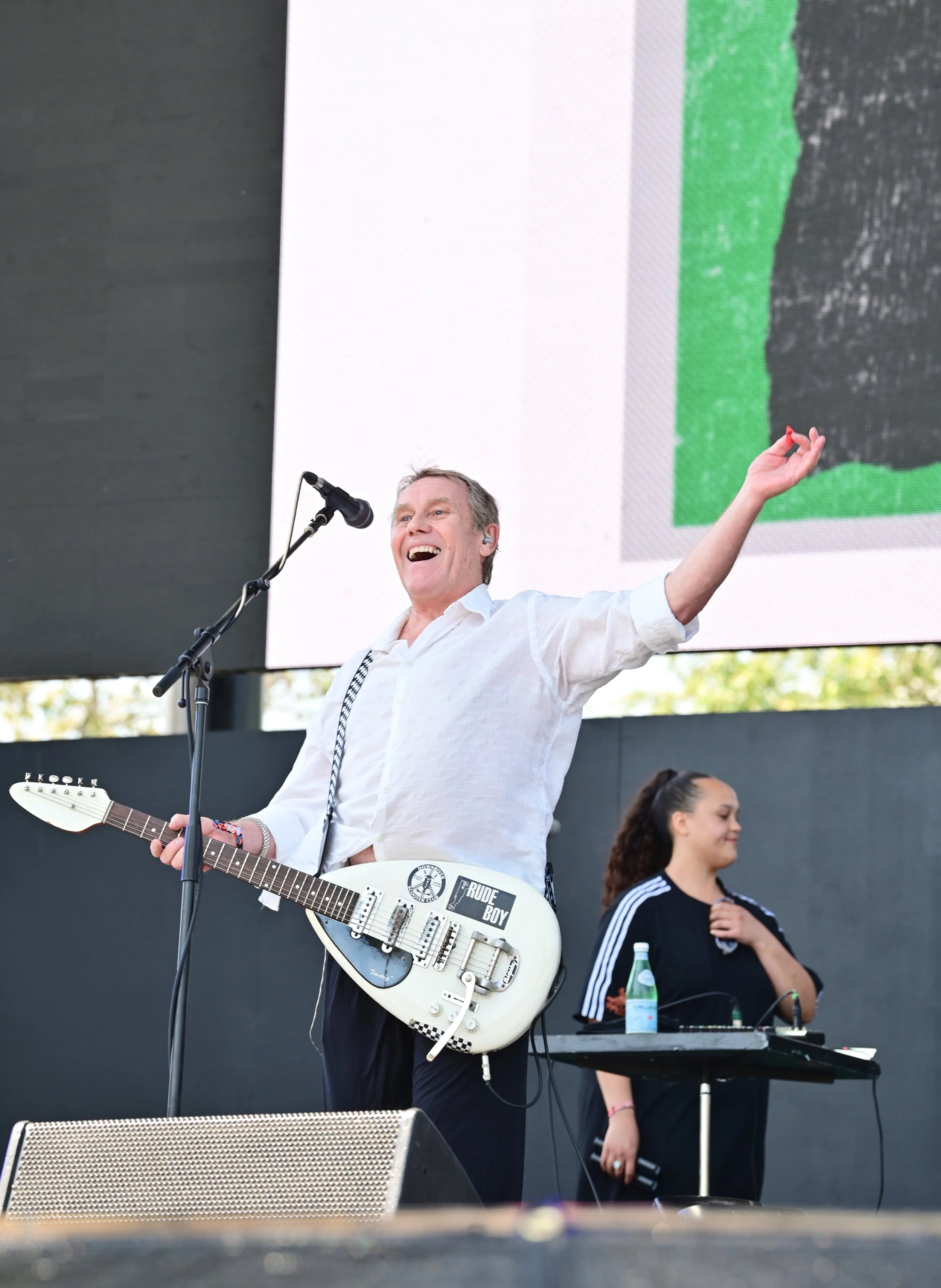 Dave Wakeling (General Public)
