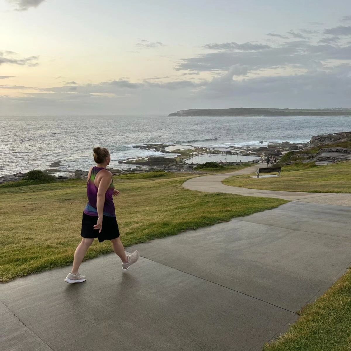 Cardio session for Helen ✅️ A walk near the ocean ❤️ 
Our EP Ziona works with Helen three times a week and they focus on her NDIS health and wellbeing goals. 
Our mobile services allow all our trainers to add more variety to the sessions and provides