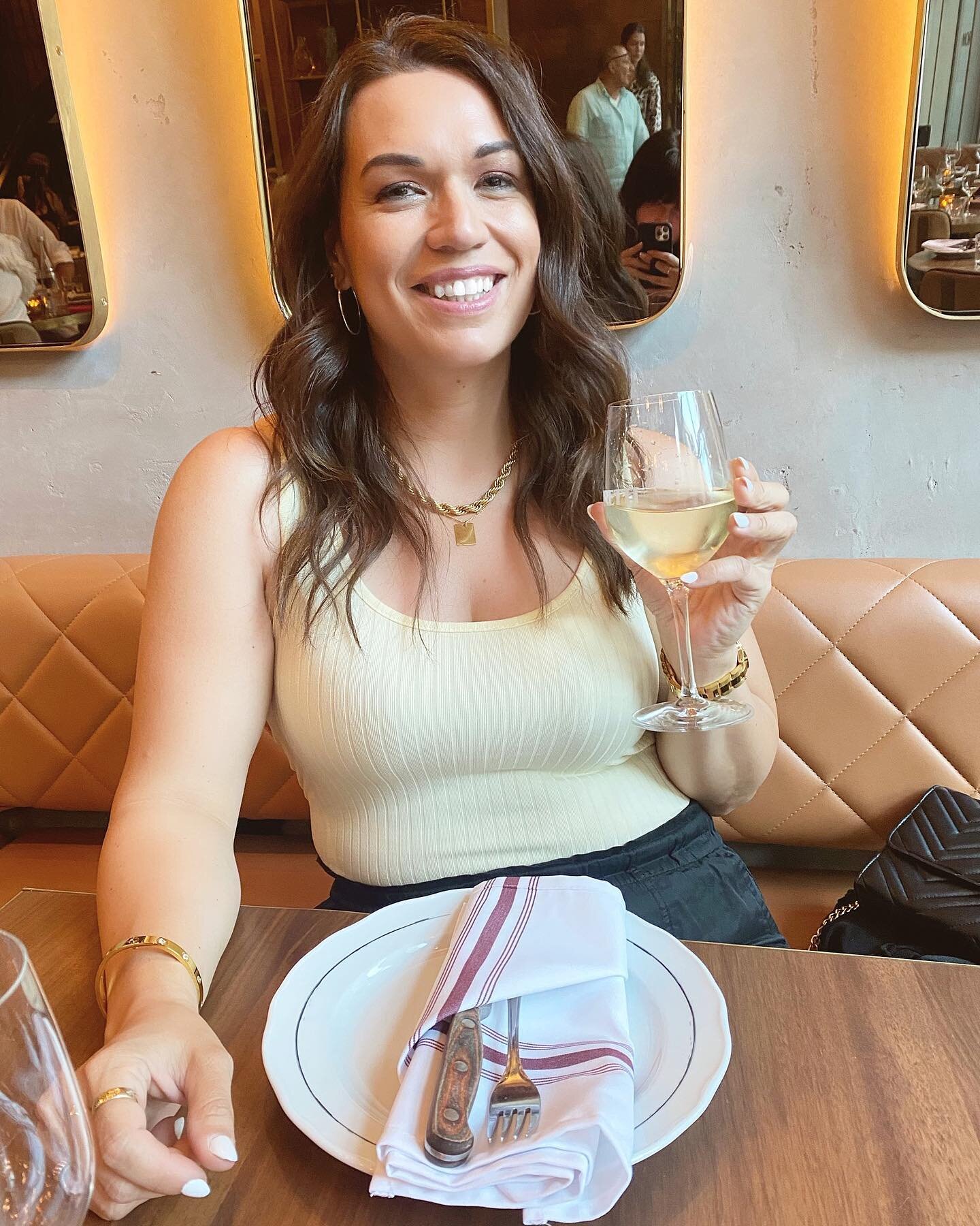 Bodysuits and Prosecco 🥂 the attire for travelling ❤️ linked it here! 
Hands down the best Italian restaurant @morettimtl the hospitality and atmosphere is unlike any other. Just take my money 🤩

Follow my shop @lifestyleofleslie on the @shop.LTK a