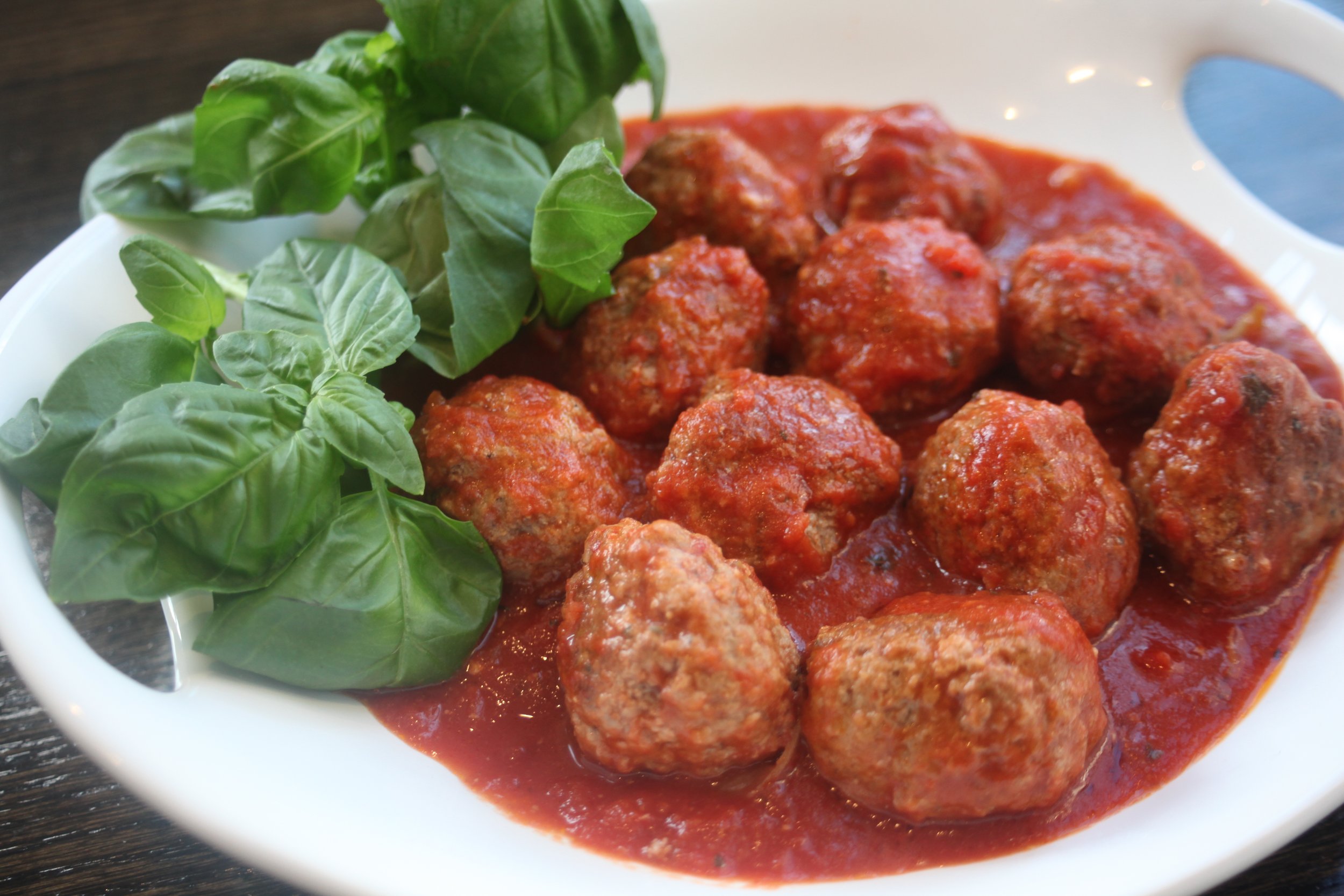 Saucy meatballs to put in casserole