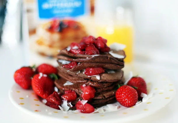 chocolate-coconut-panckaes-dina deleasa gonsar.jpg