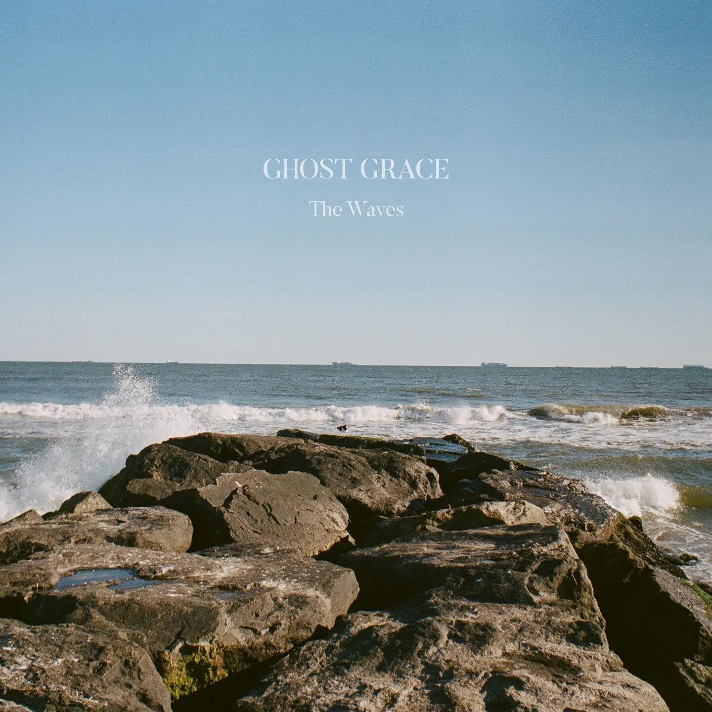 New single by @ghostgraceband THE WAVES out now! Stream it and check out the lyric vid at the link in our bio

Ghost Grace's debut album, A SUMMER 2 DIE 4 is out next Friday!! Preorder it now on bandcamp to get ready 4 summer ☀️ 🐻