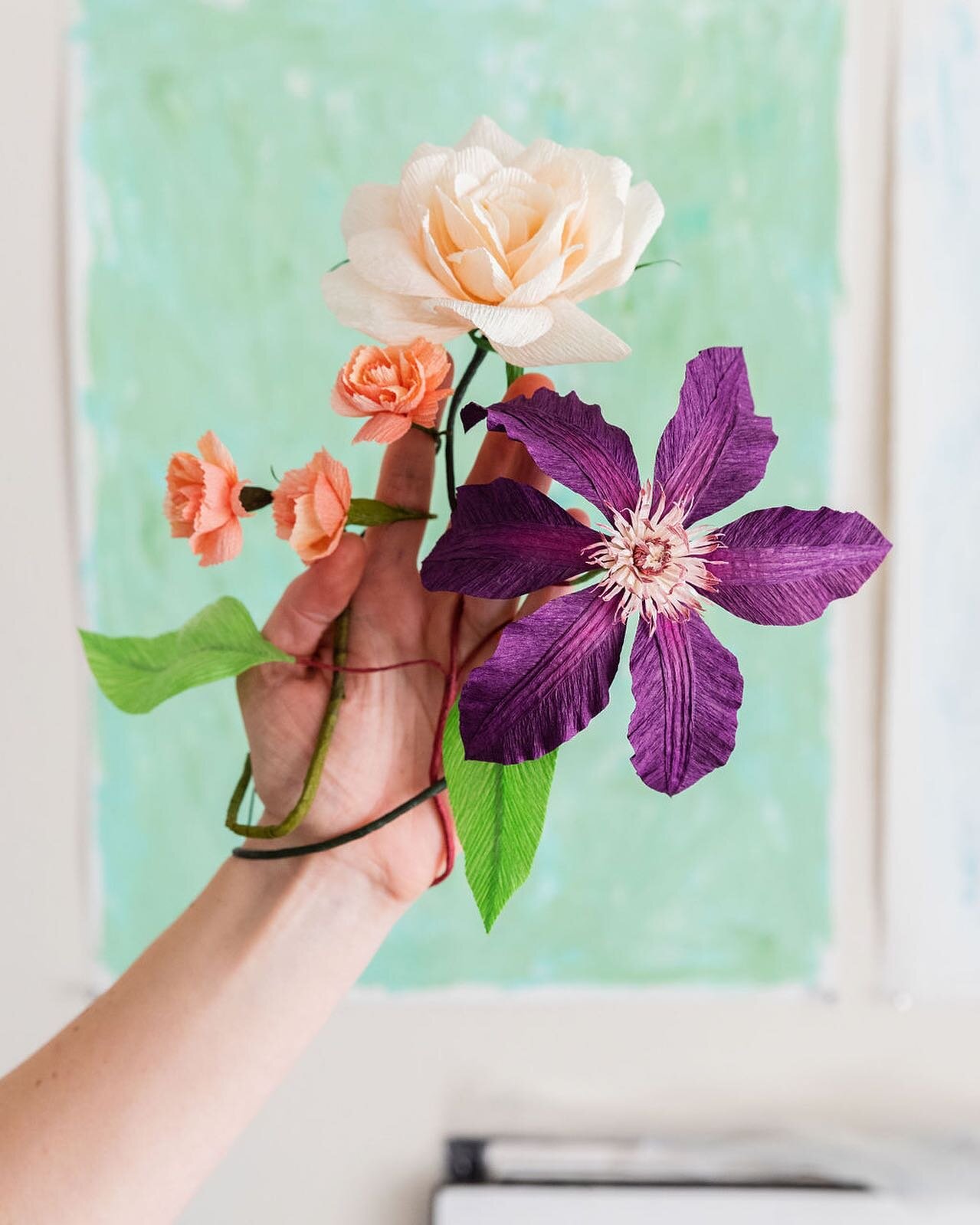 Happy International Paper Flower Day! Celebrating this wonderful art form that I&rsquo;ve now been practicing for five years. Celebrating the amazing community of paper flower makers that I&rsquo;m so honored to be a part of! Who else is getting out 