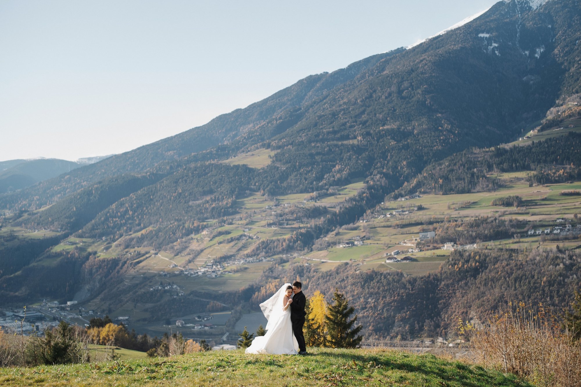 Prawira-Evelyn-Dolomites-Italy-Santre wedding-Yefta Gunawan-Jeriko MUA-Carol Kuntjoro Photography-99.jpg