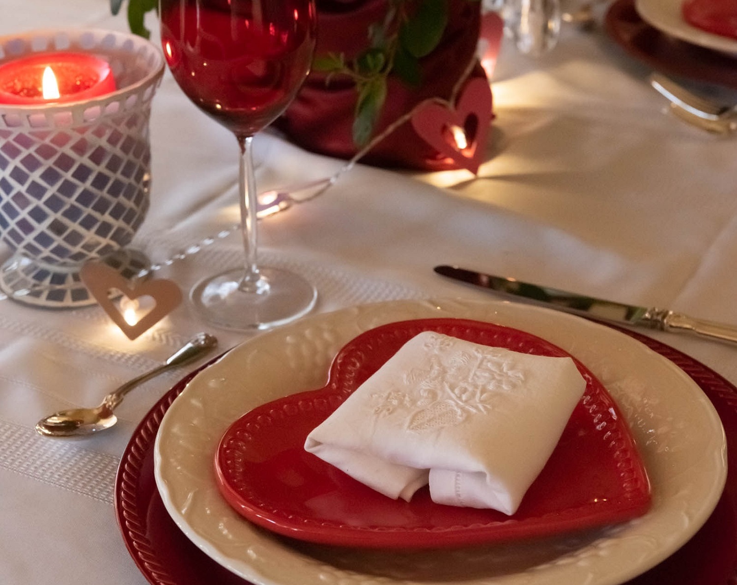 valentines-day-tableset.jpg
