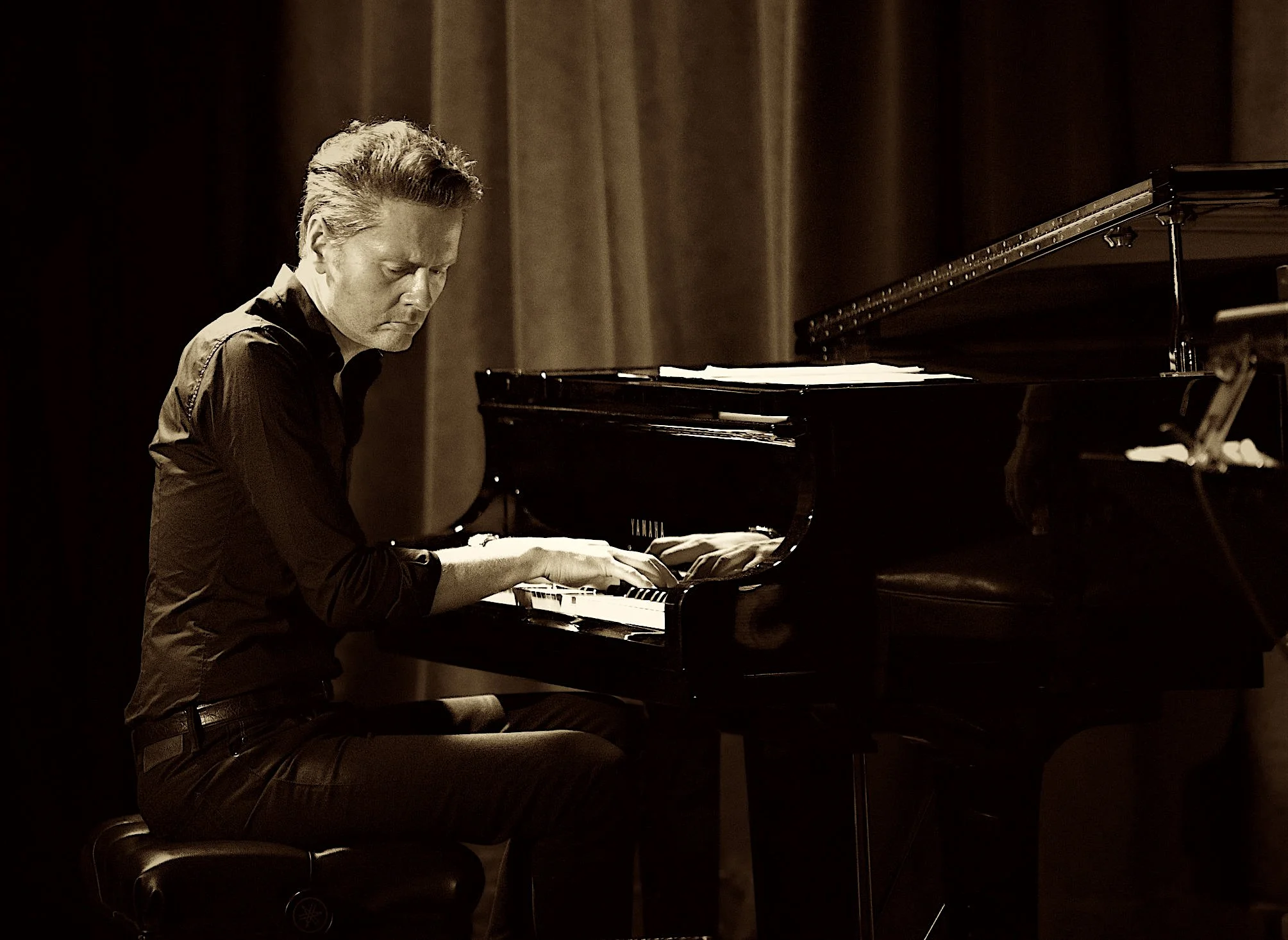 Kevin Field Trio