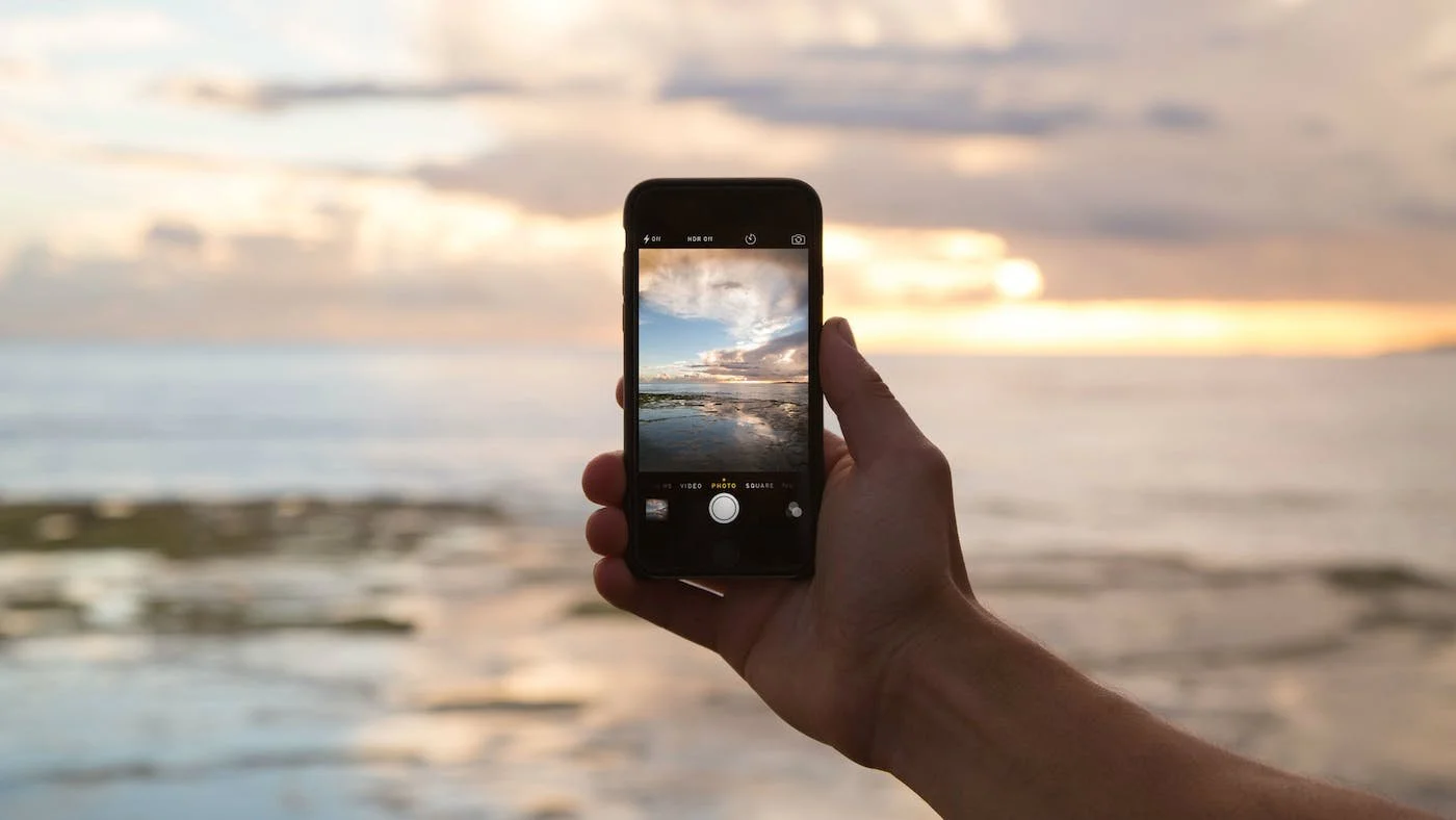 Ways to Reduce Social Media Negativity  