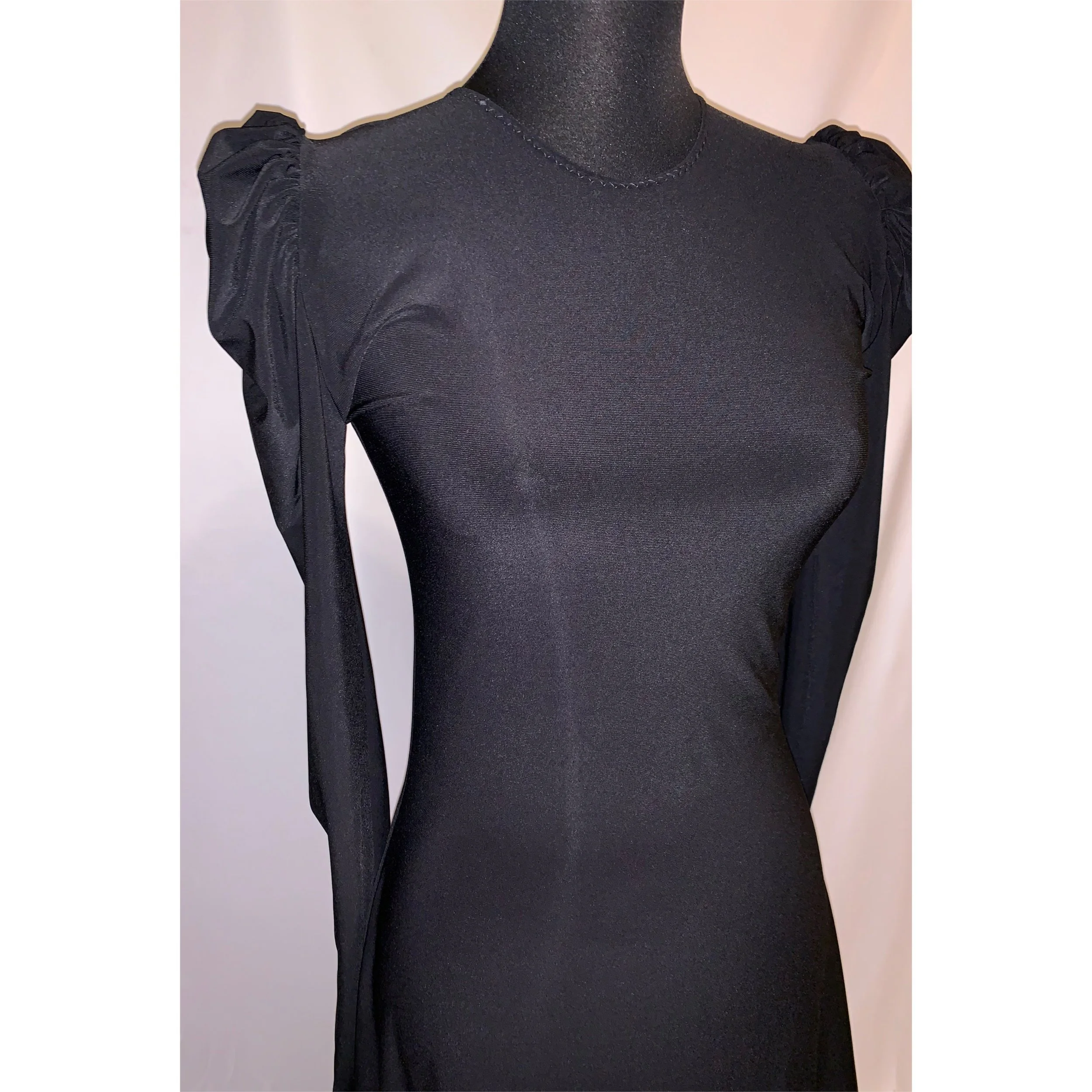 puff sleeve close.jpeg